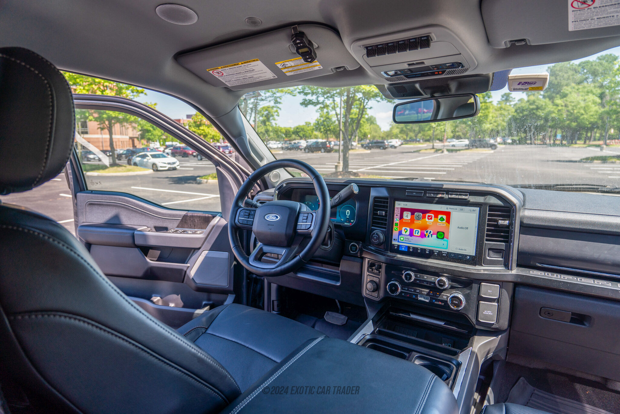 2023 Ford F-350 - Engine Photo