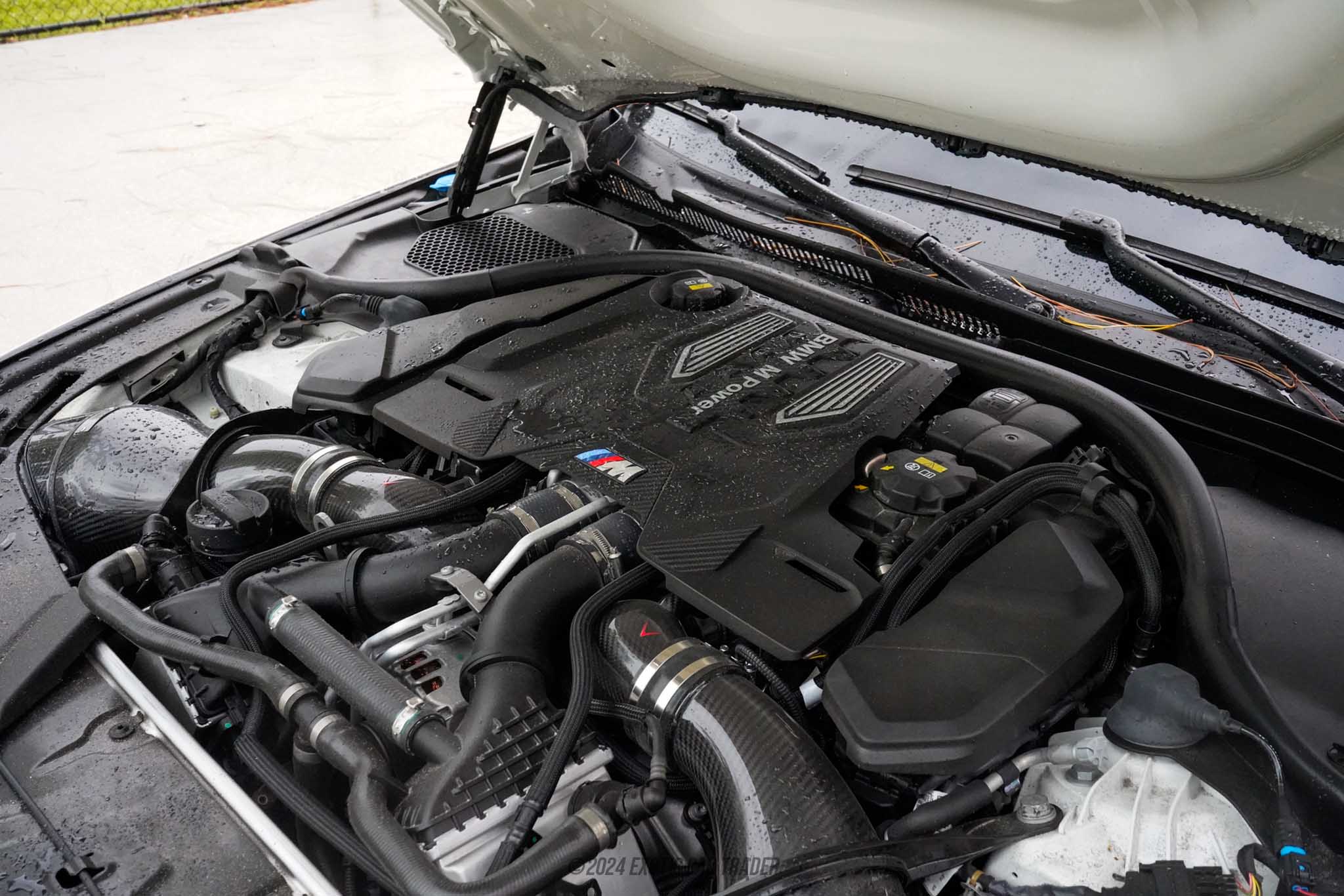 2023 BMW M5 - Engine Photo