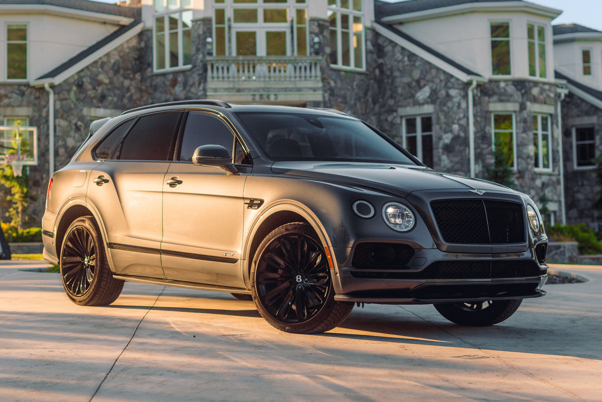 2020 Bentley Bentayga - Overview Photo