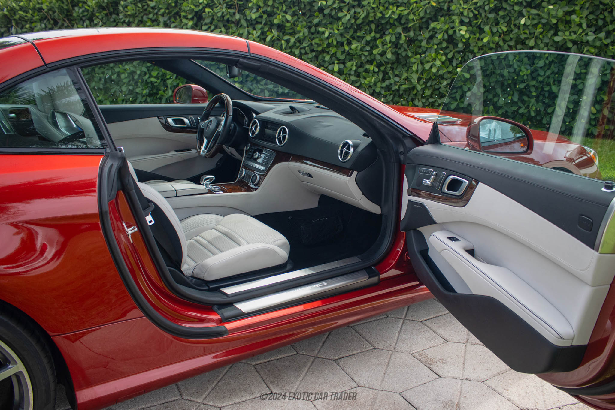 2016 Mercedes-benz SL63 AMG - Interior Photo