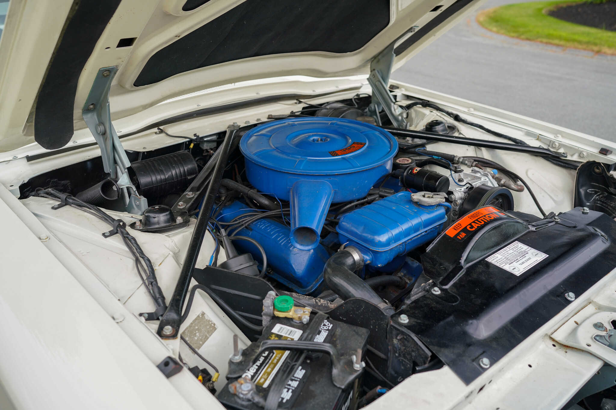 1966 Ford Thunderbird  - Engine Photo