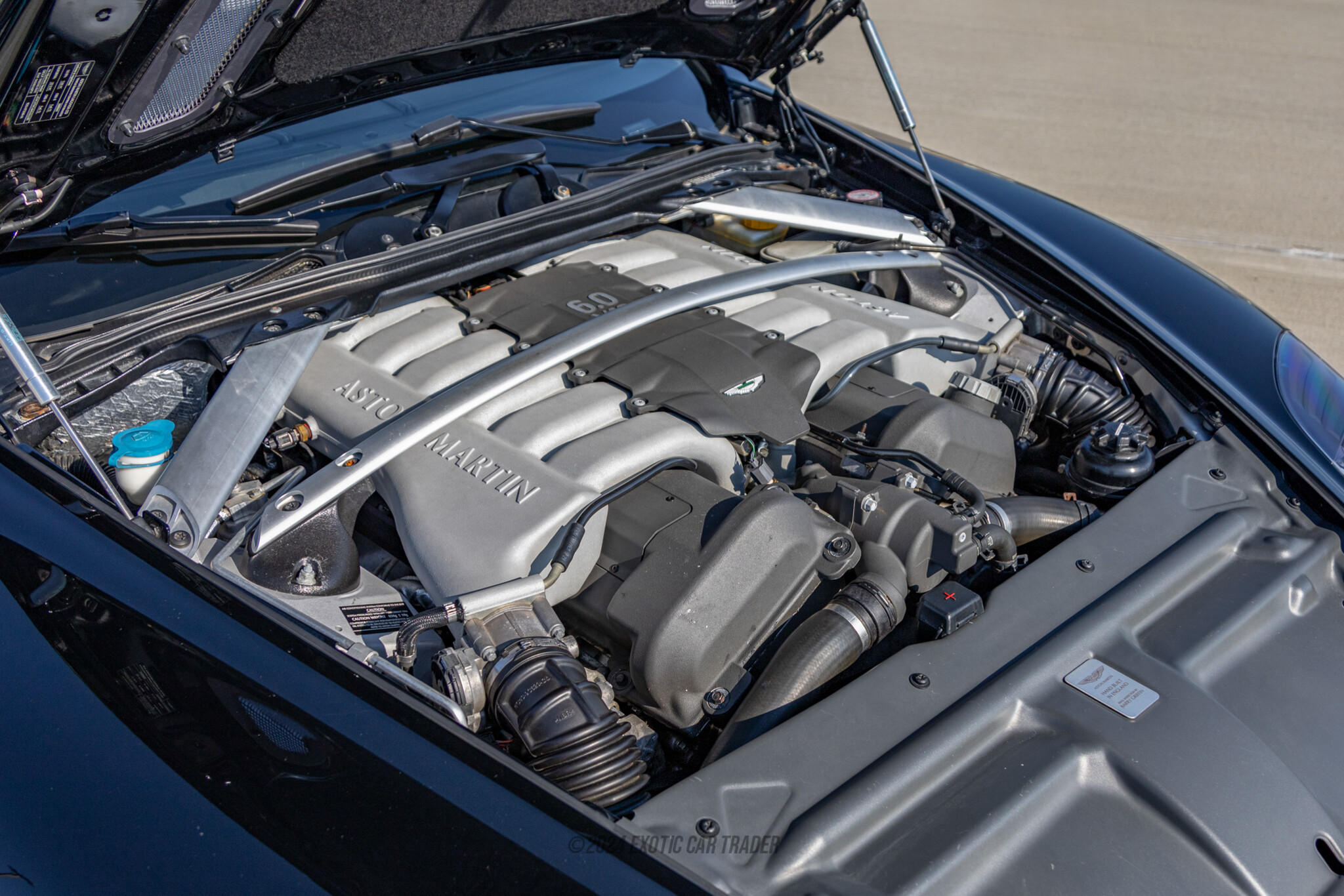 2009 Aston Martin DB9 - Engine Photo