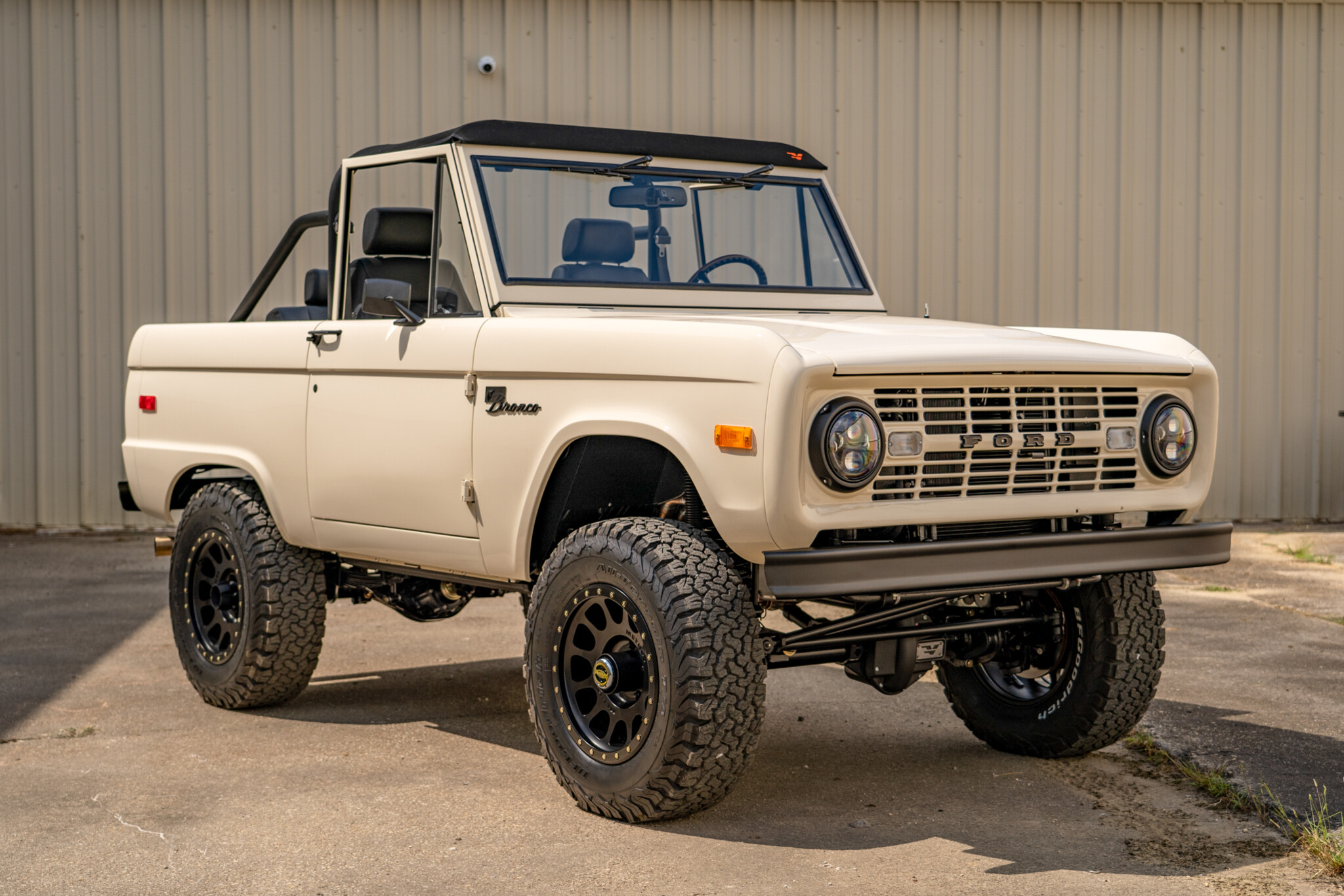 1970 Ford Bronco - Overview Photo
