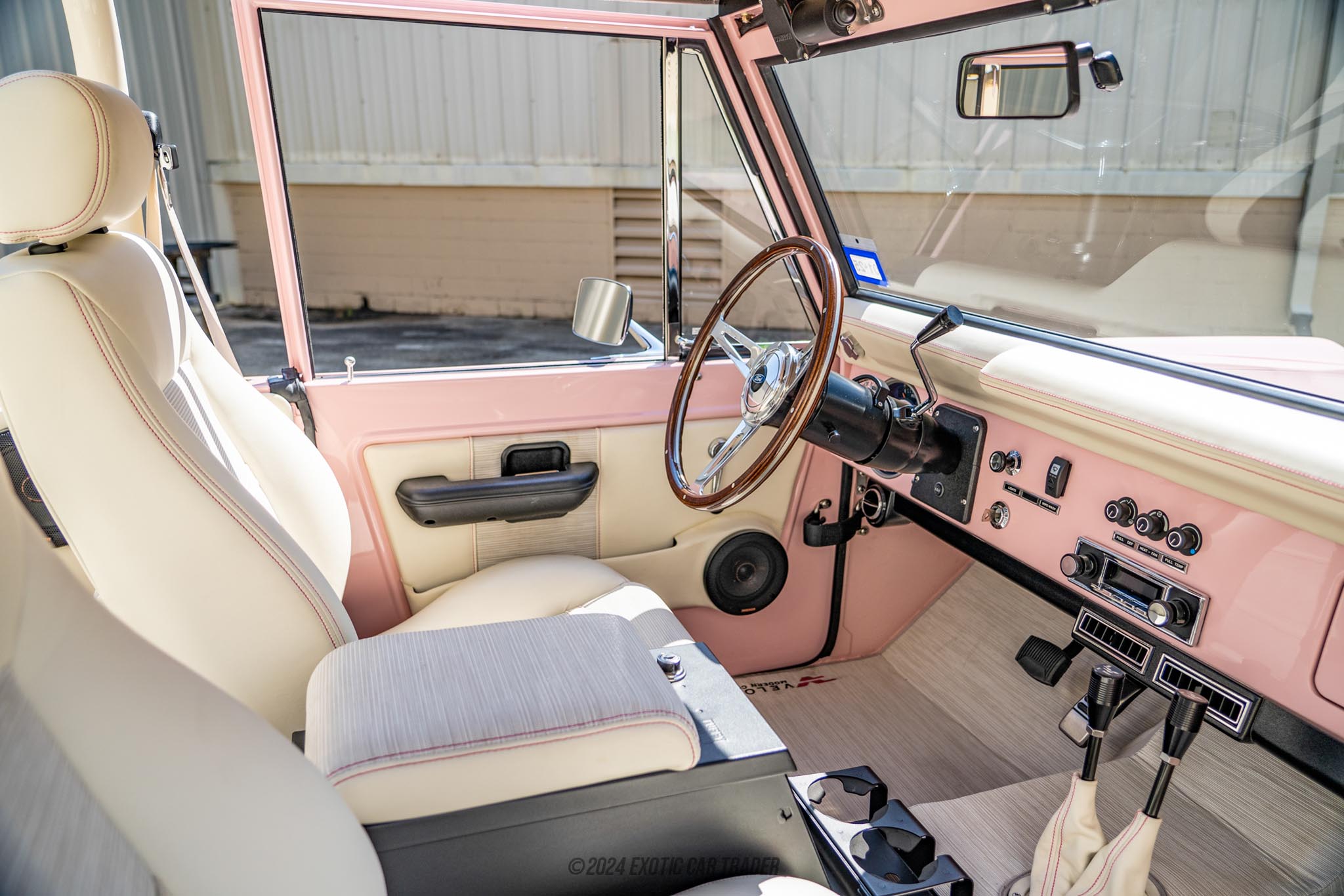 1973 Ford Bronco - Interior Photo