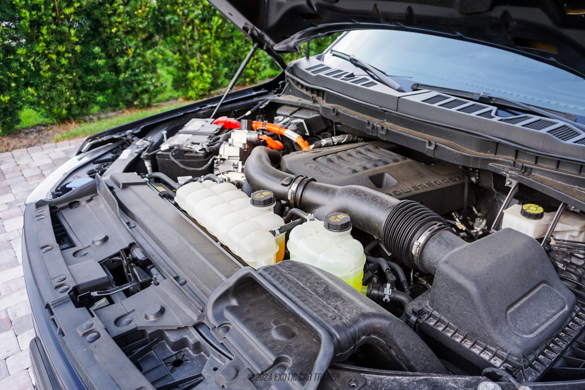 2023 Ford F-150 - Engine Photo