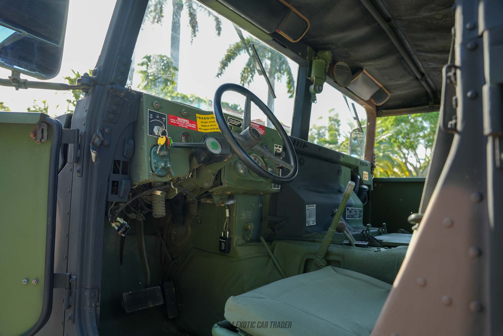 1994 American General Humvee - Interior Photo