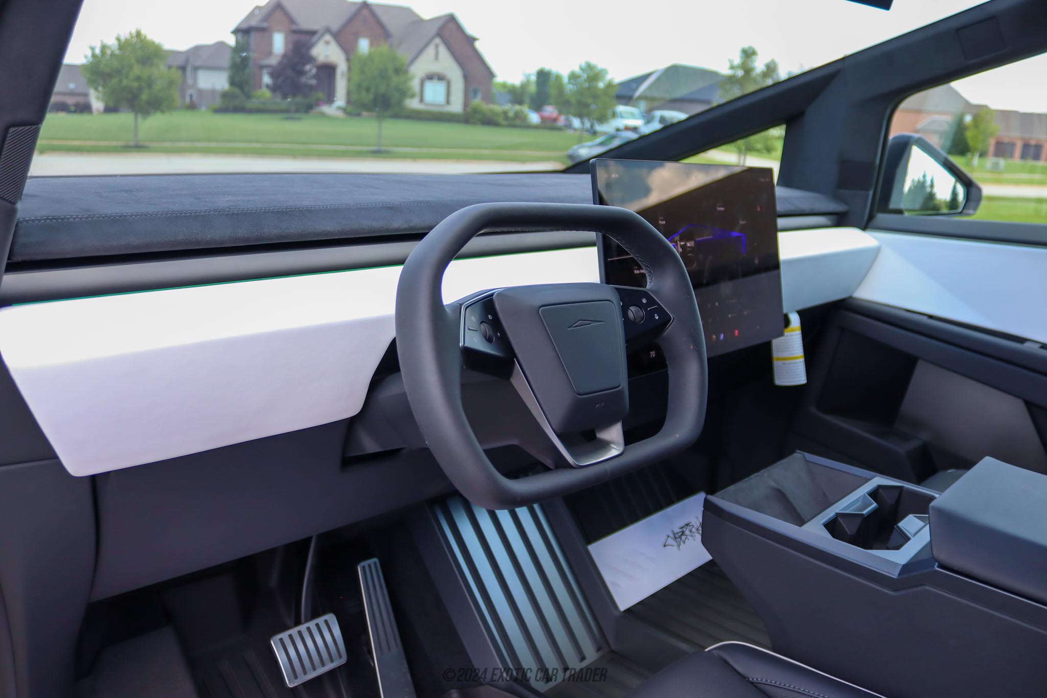 2024 Tesla Cybertruck - Interior Photo
