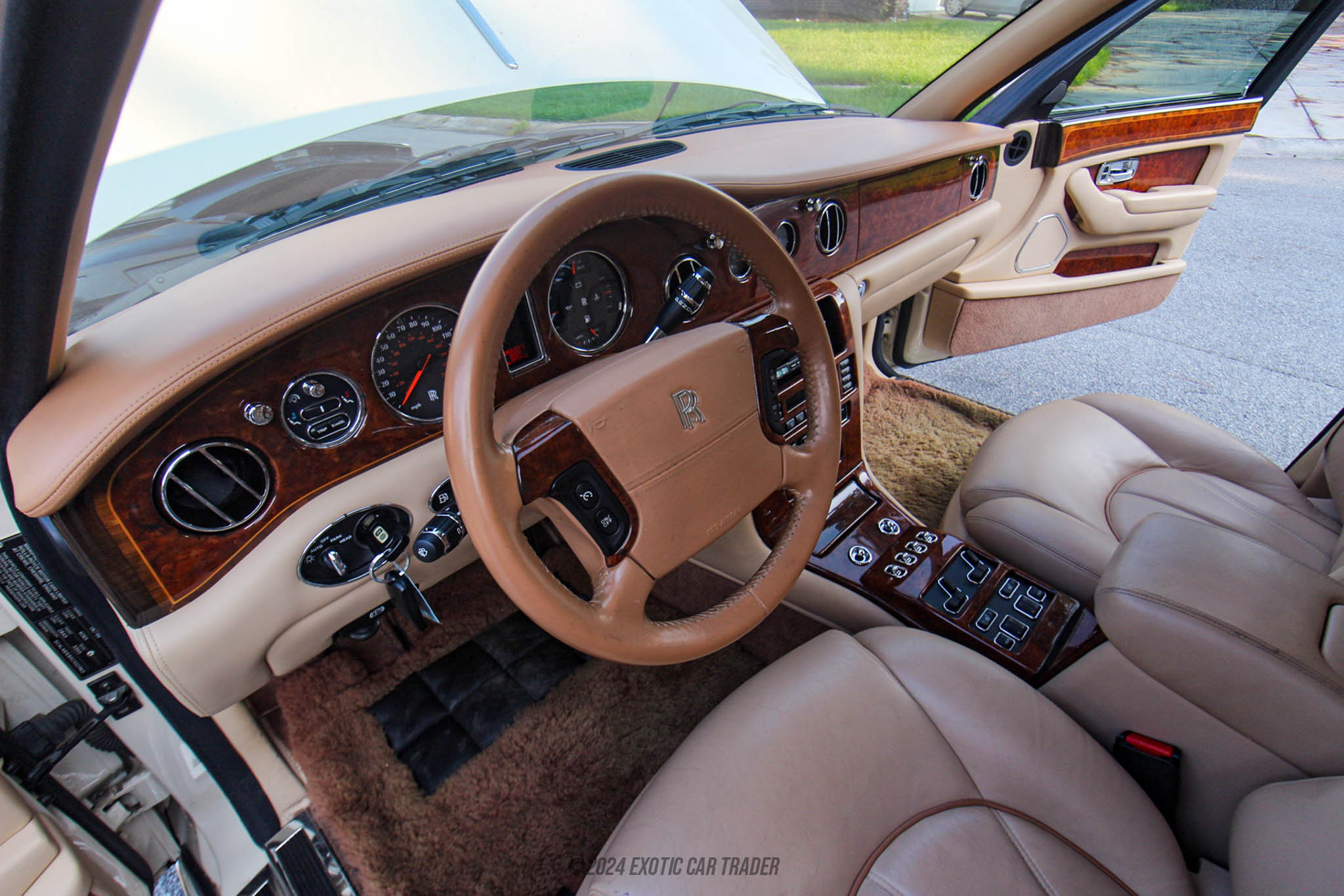 1999 Rolls Royce Silver Seraph - Interior Photo
