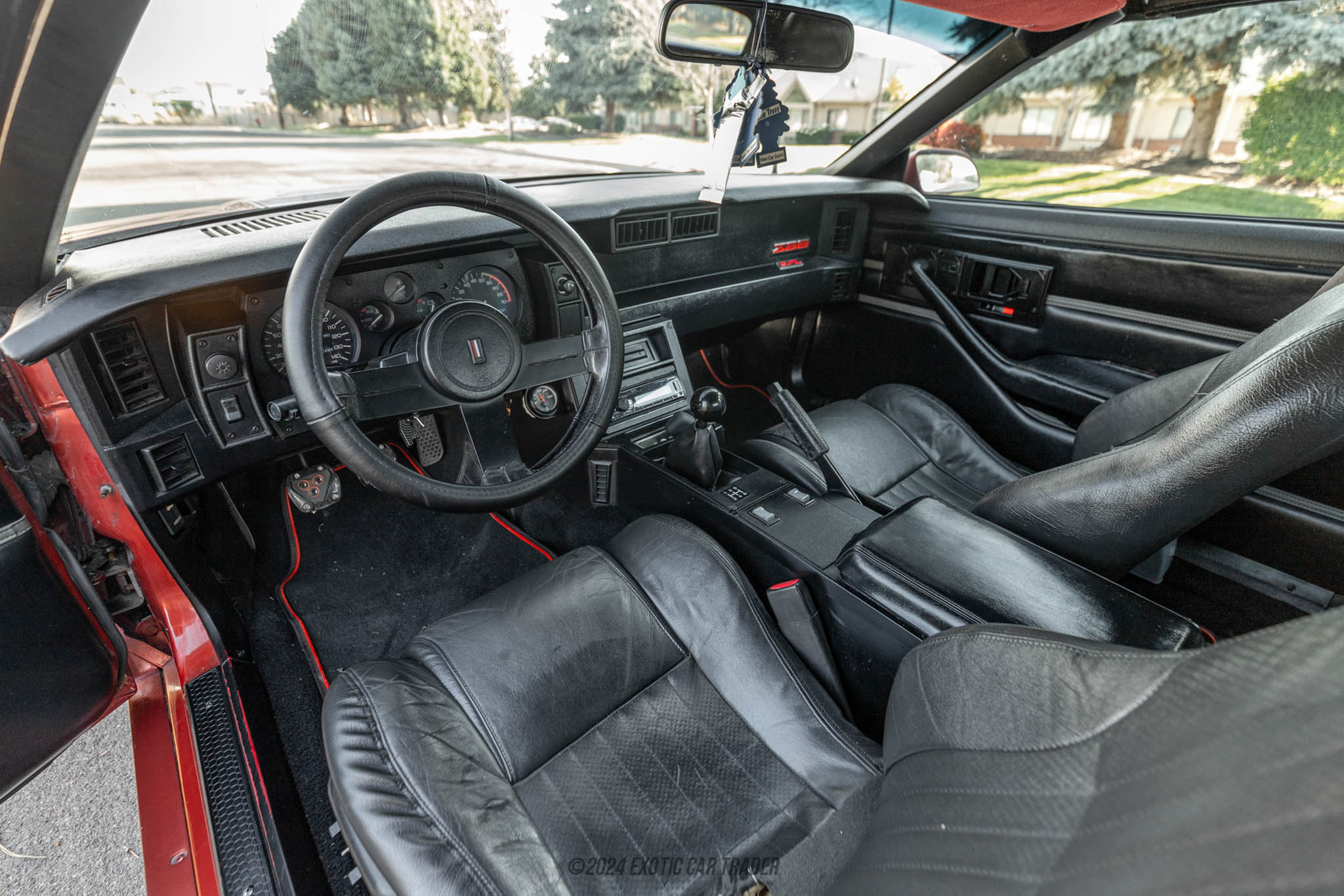 1989 Chevrolet Camaro - Interior Photo