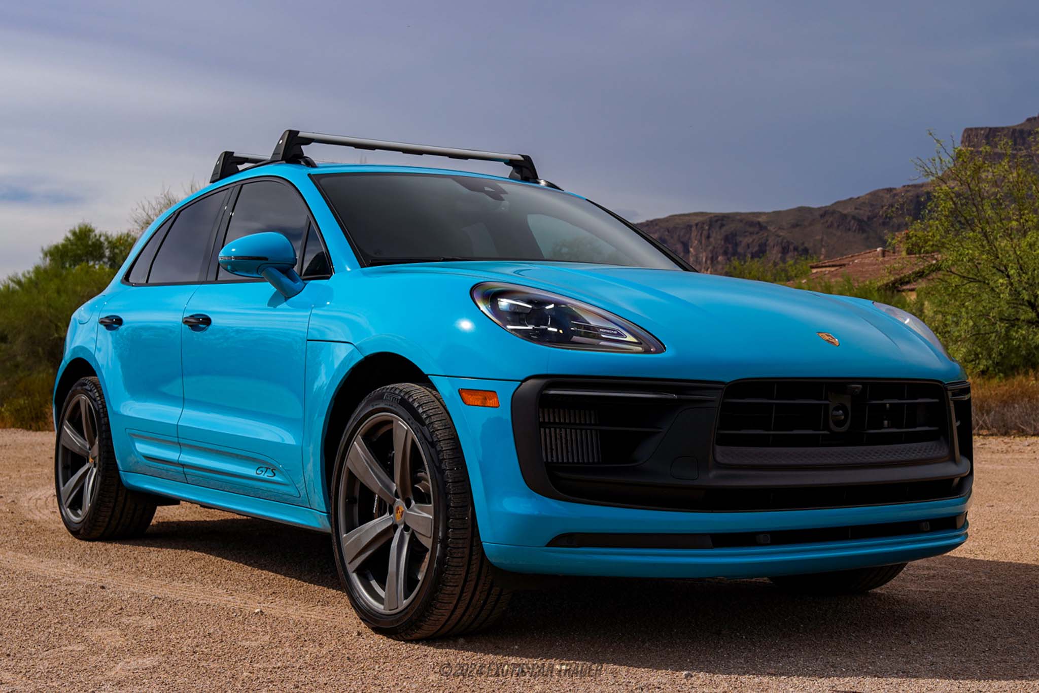 2023 Porsche Macan - Overview Photo