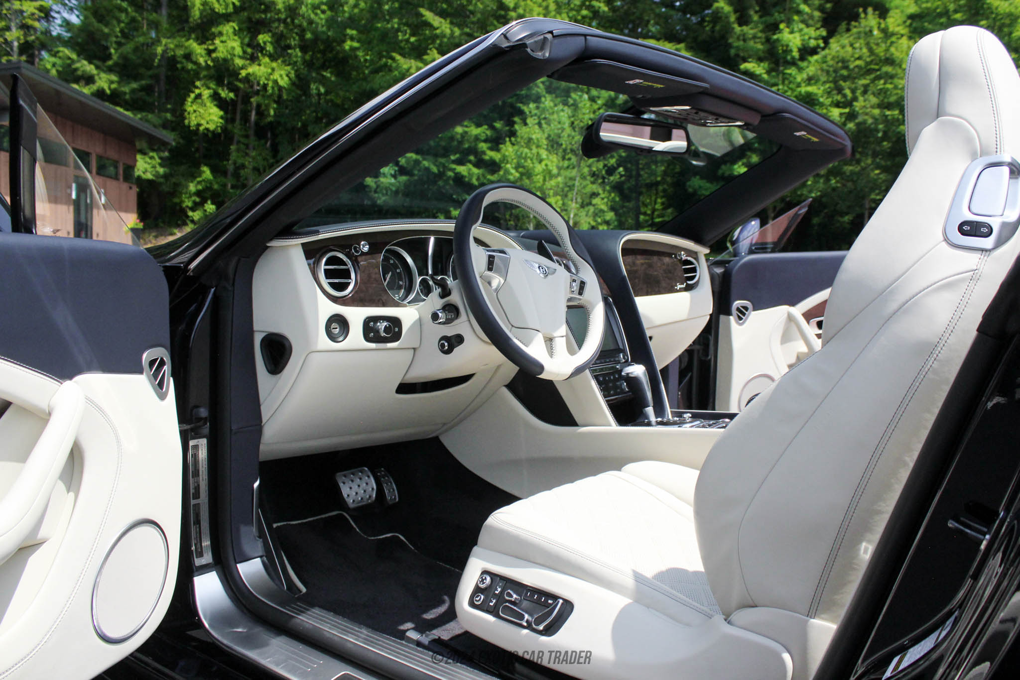2017 Bentley Continental - Interior Photo