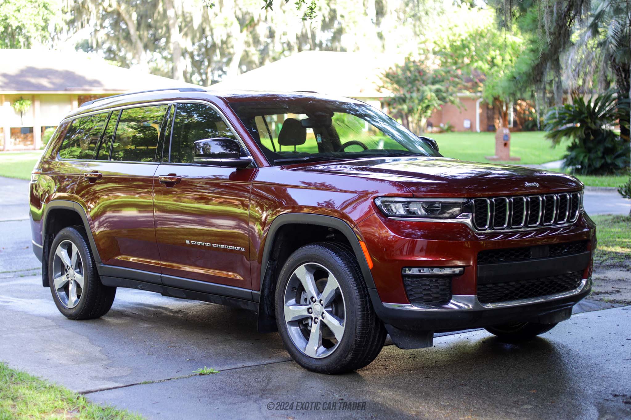 2021 Jeep Grand Cherokee  - Overview Photo