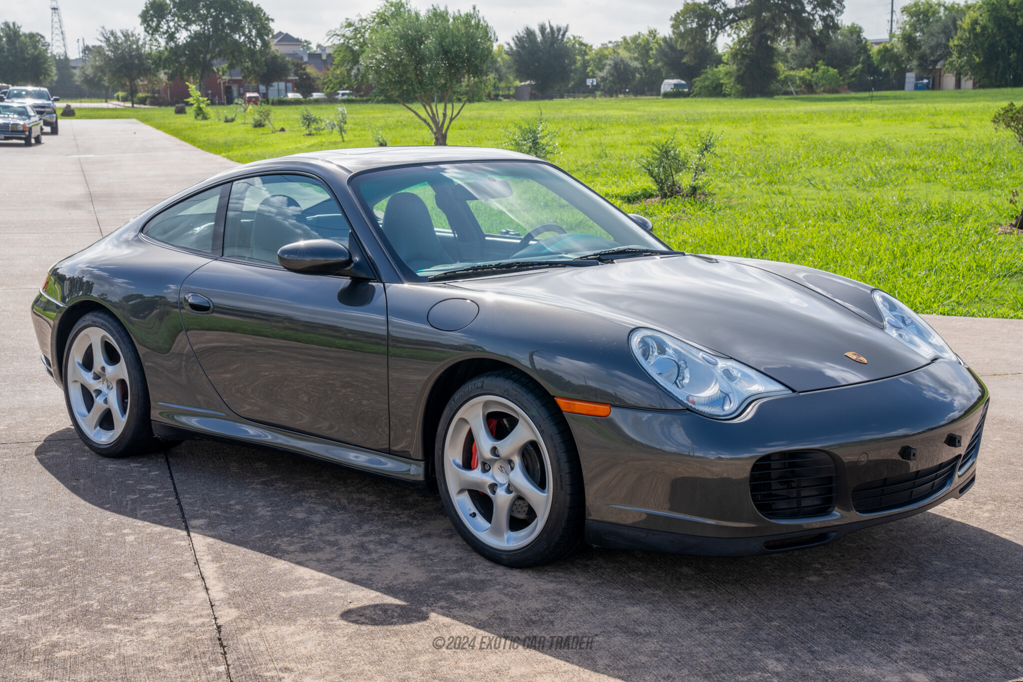 2003 Porsche 911 - Overview Photo