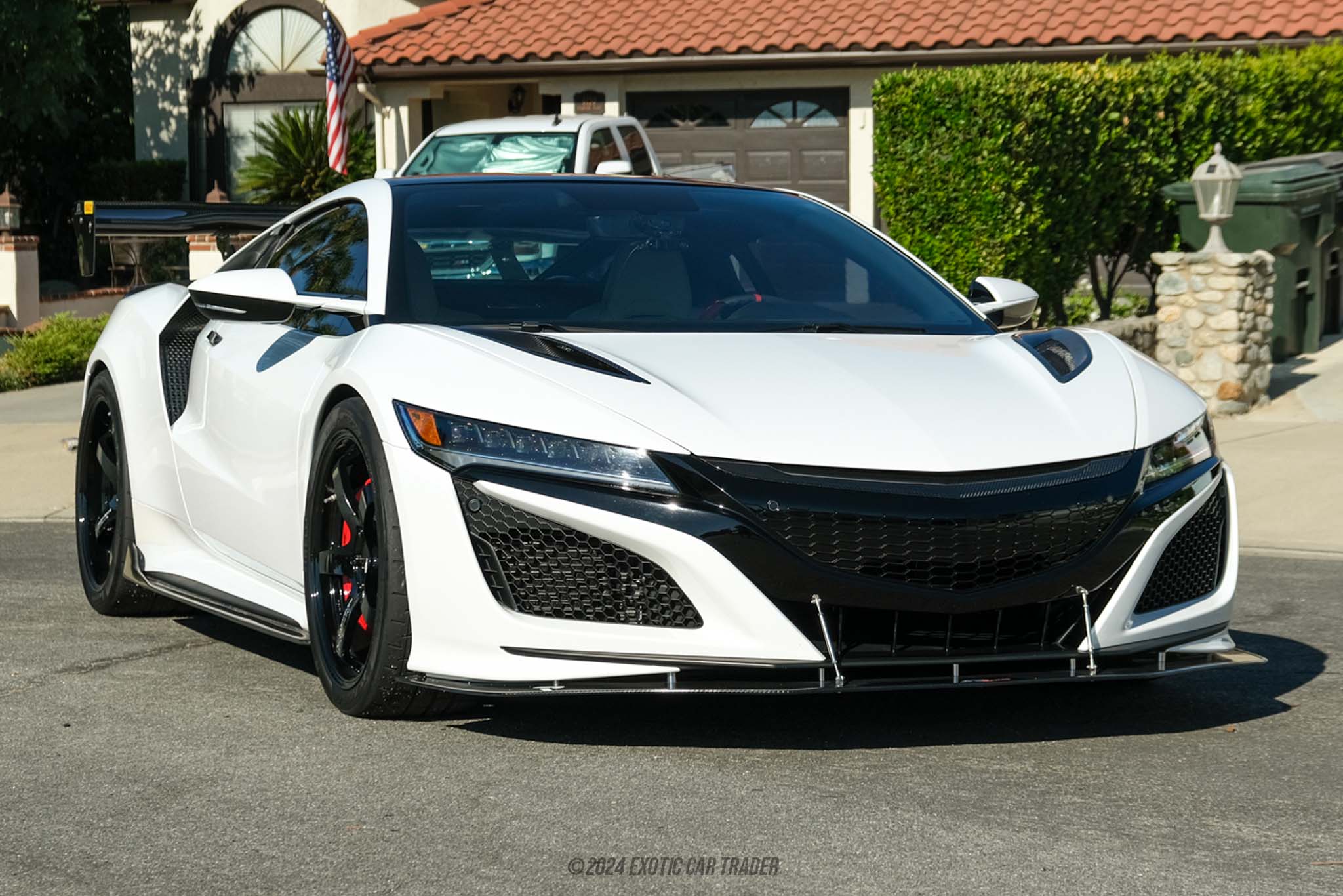 2017 Acura NSX - Overview Photo