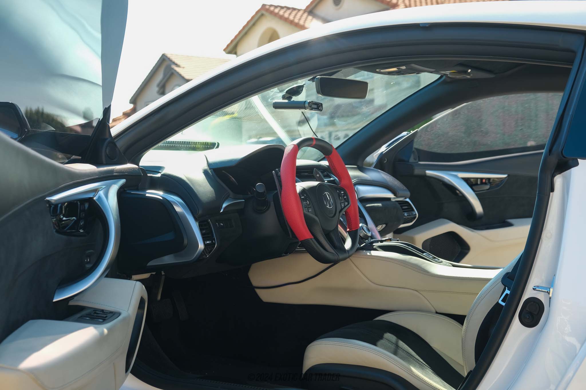 2017 Acura NSX - Interior Photo