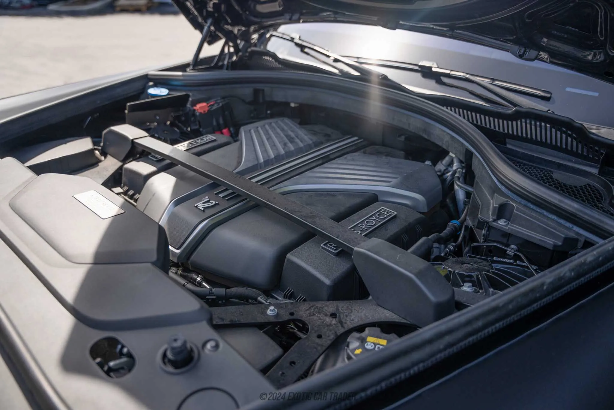 2021 Rolls-Royce Cullinan - Engine Photo