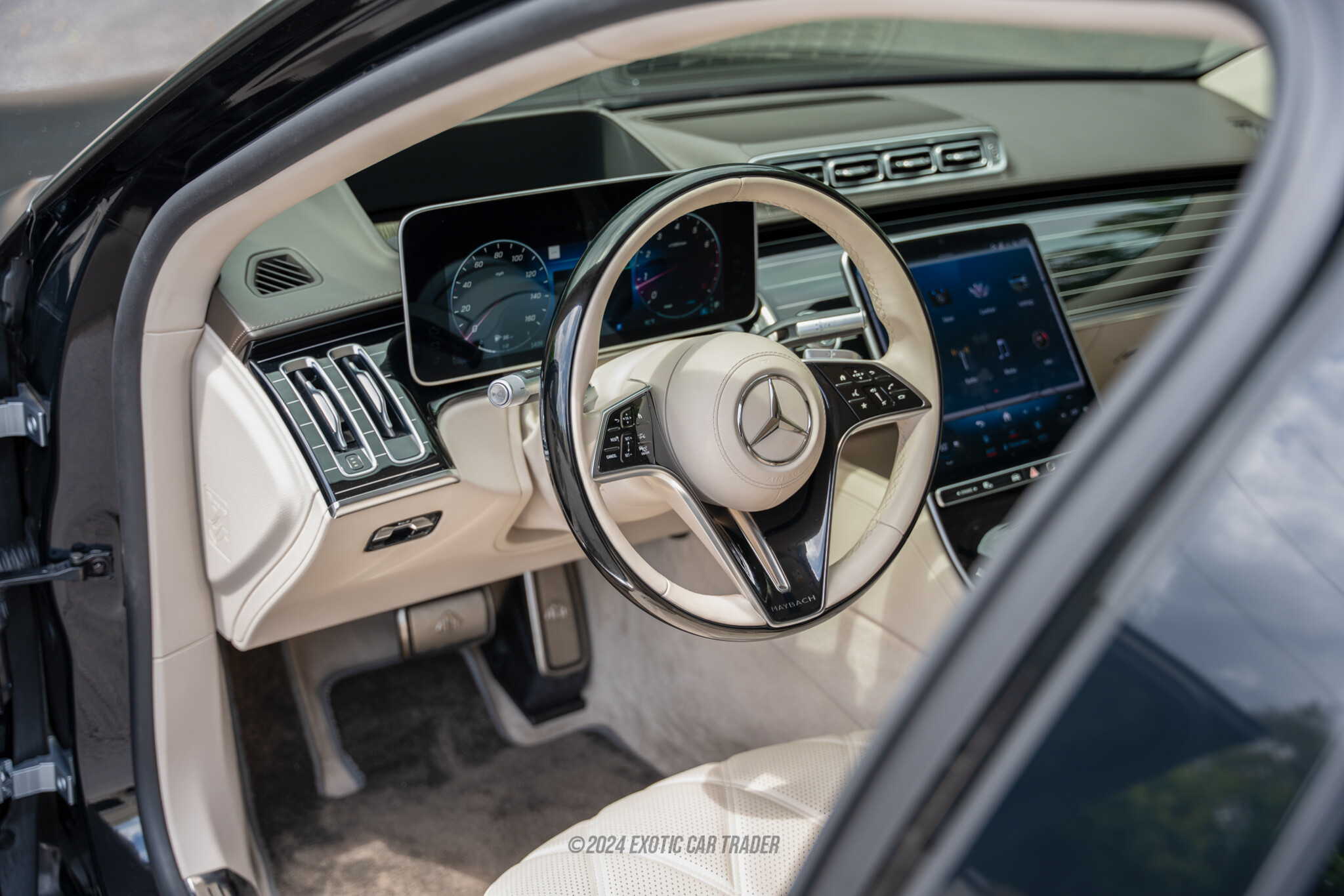 2021 Mercedes-Benz Maybach S580 - Interior Photo