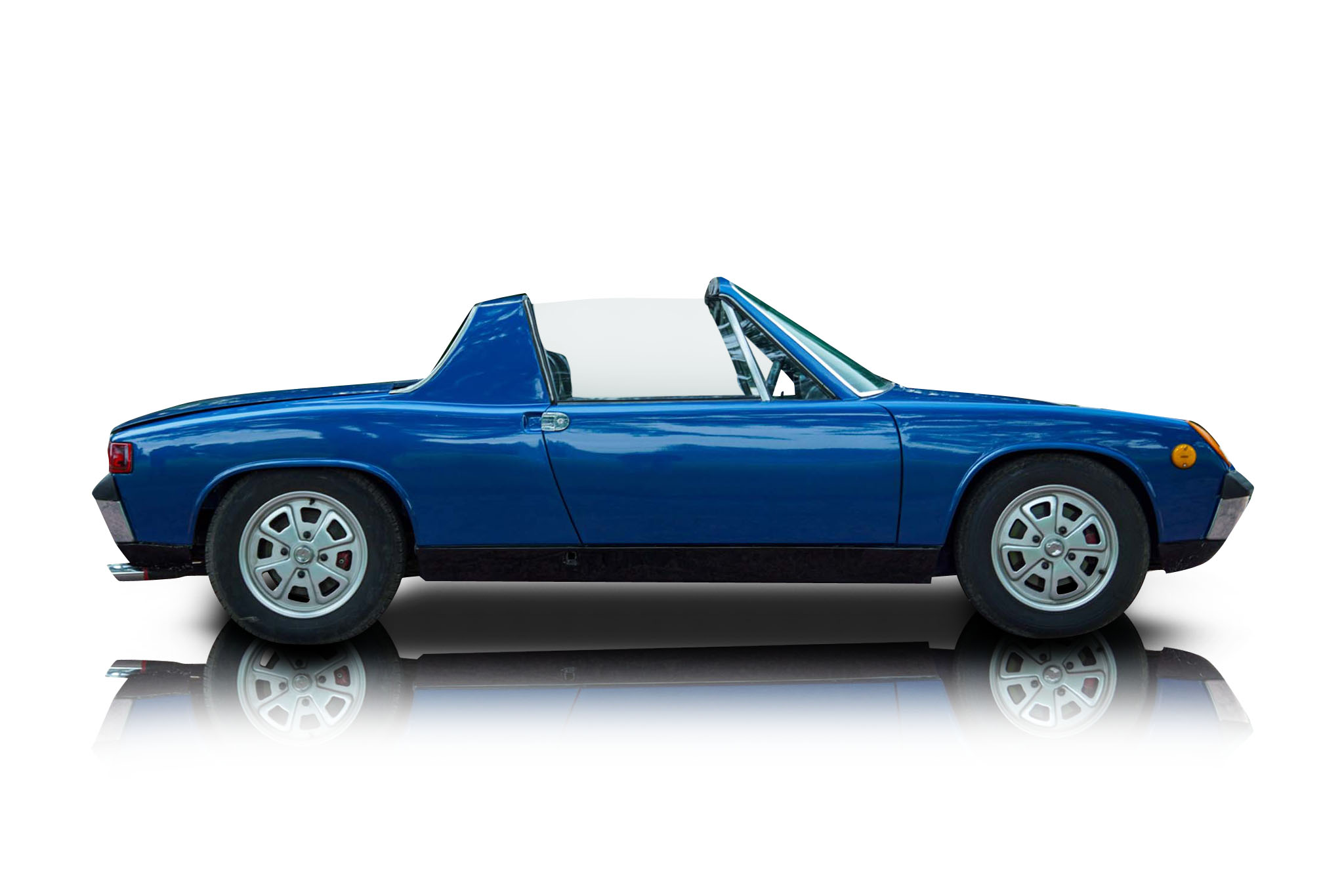 1974 Porsche 914 - Passenger side