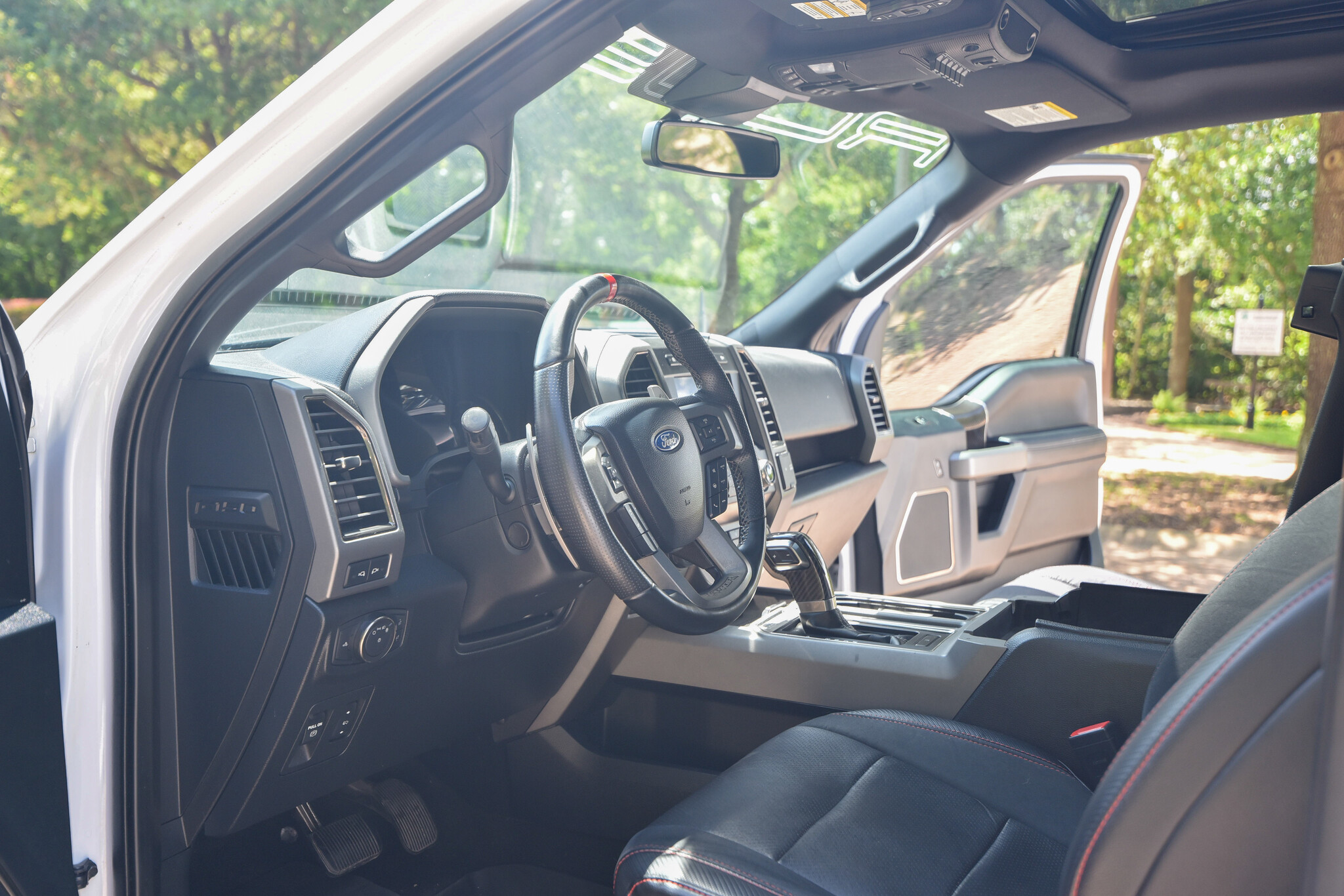2020 Ford F-150 - Interior Photo