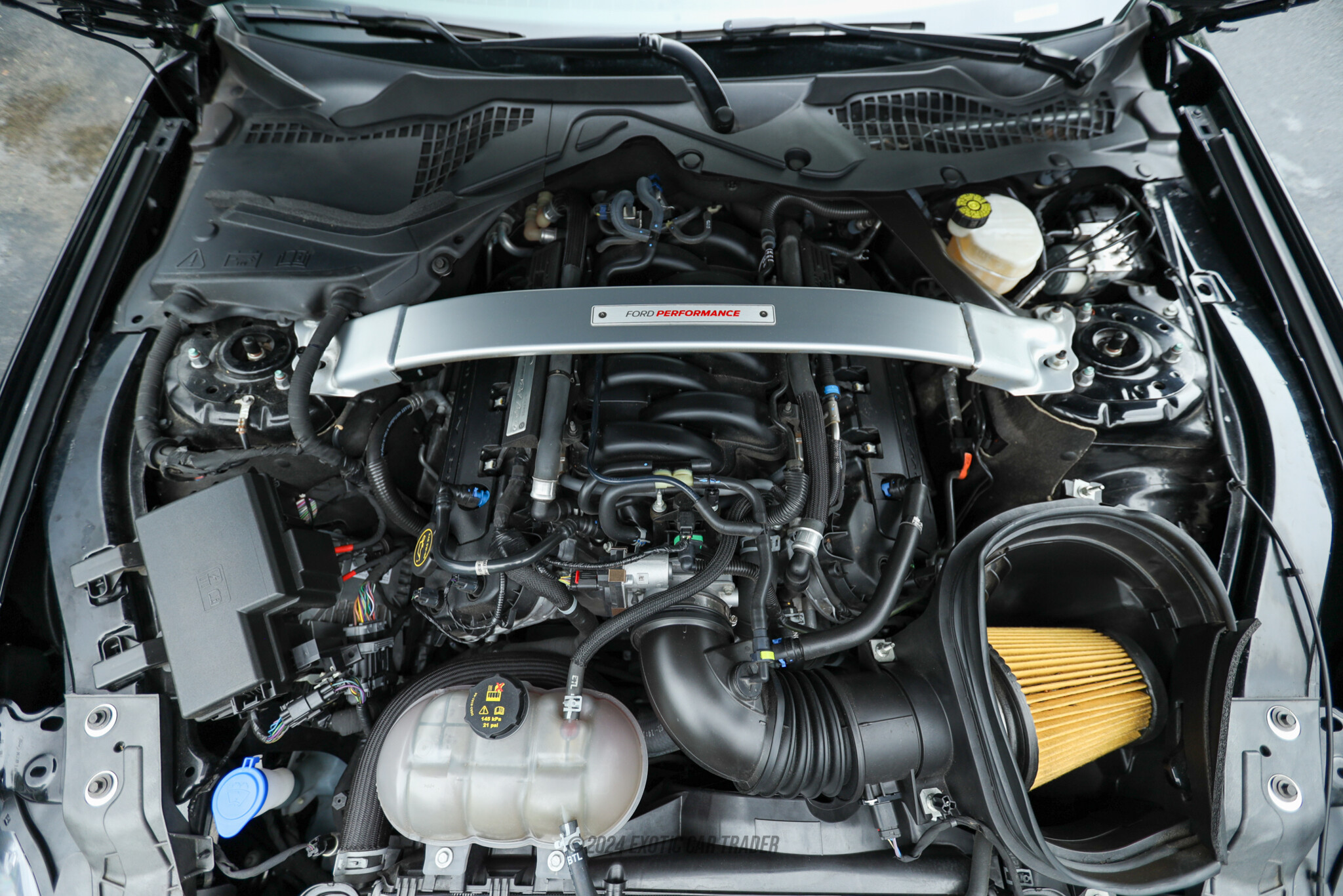 2020 Ford Mustang - Engine Photo