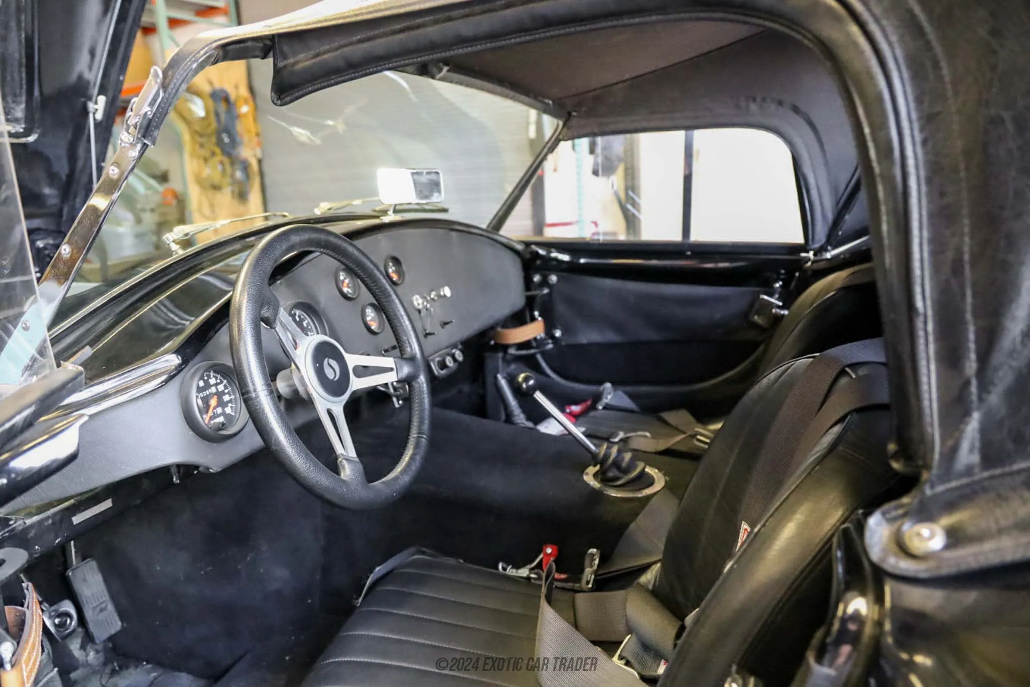 Shelby Cobra Shelby Cobra - Interior