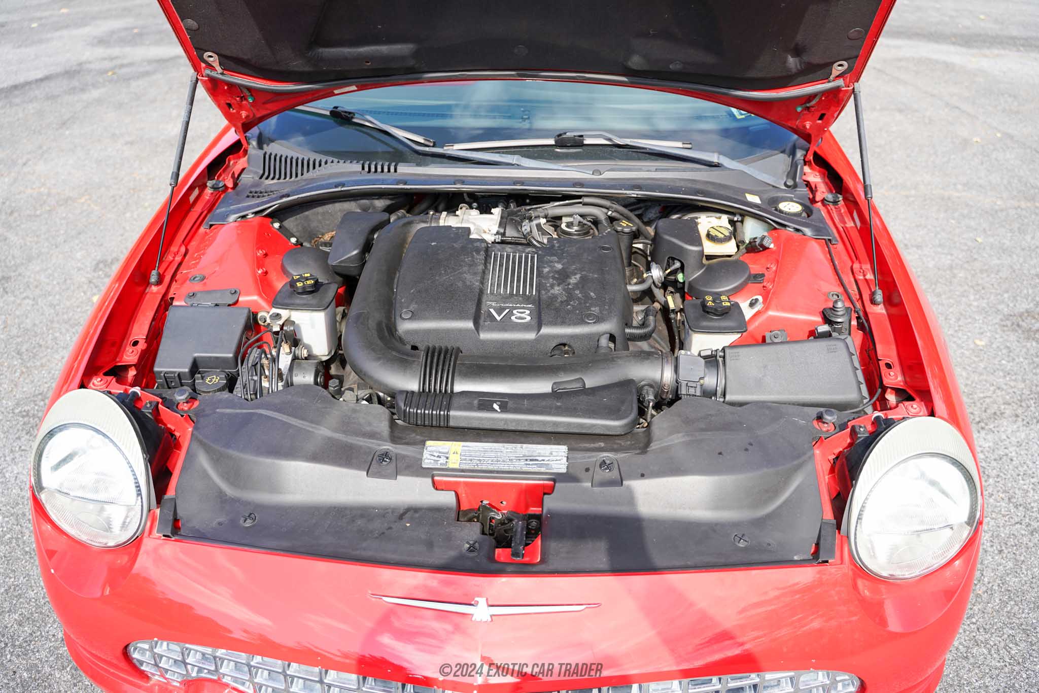 2002 Ford Thunderbird - Engine Photo