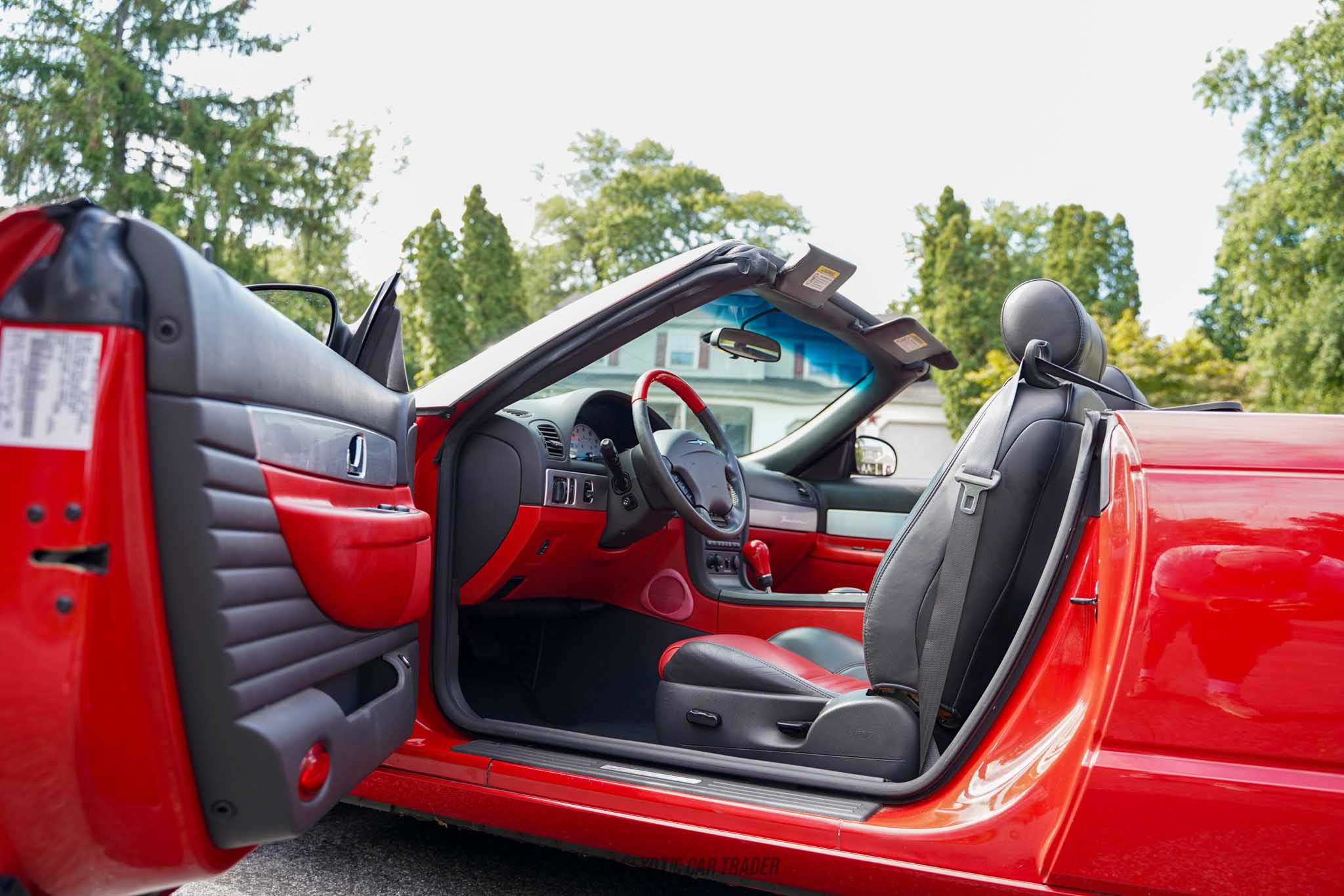 2002 Ford Thunderbird - Interior Photo