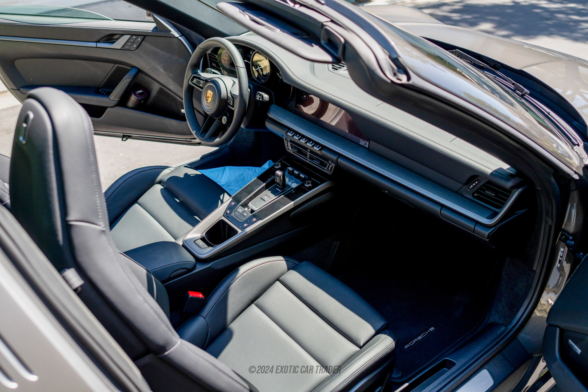 2024 Porsche 911 - Interior Photo