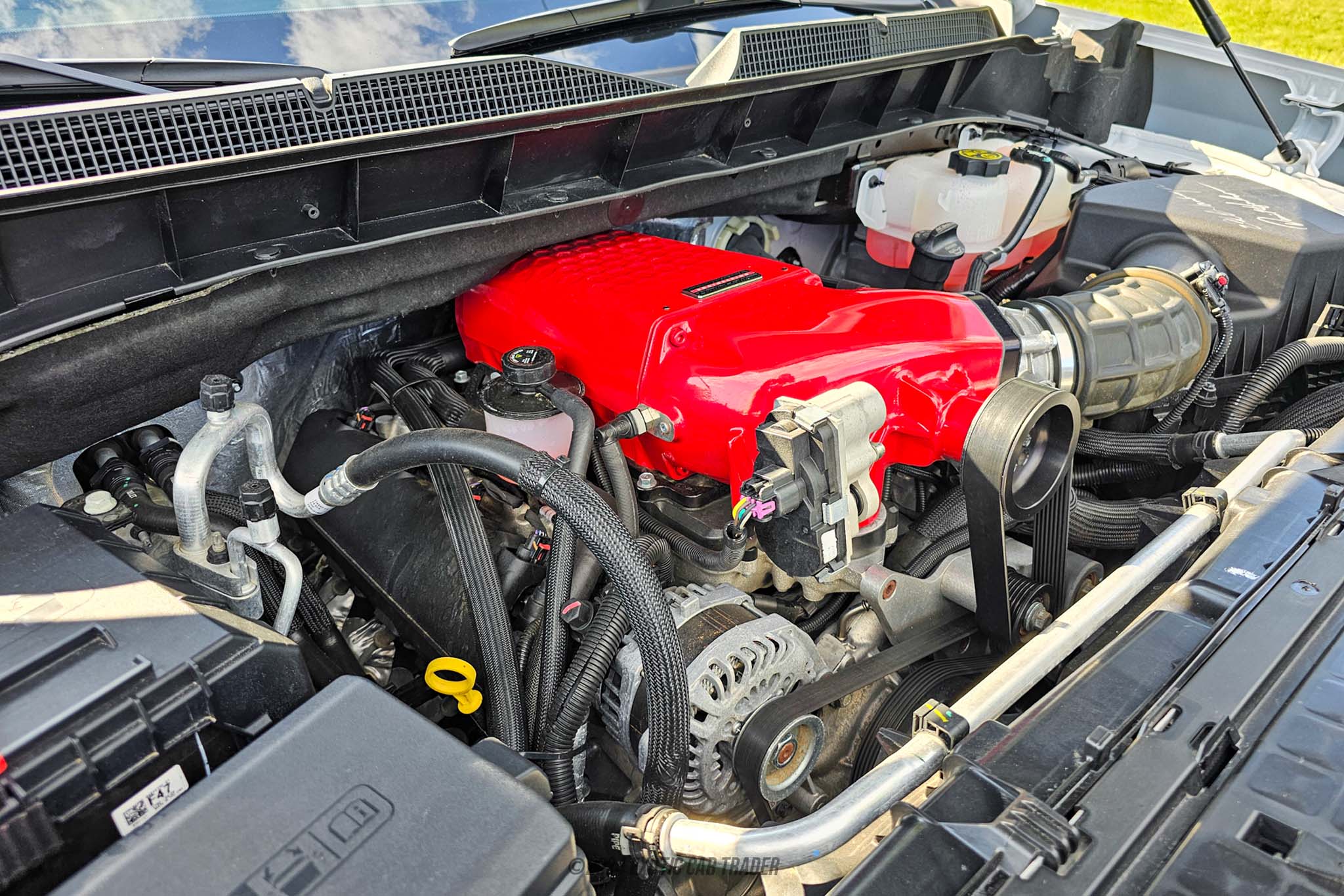 2023 Chevrolet Silverado - Engine Photo