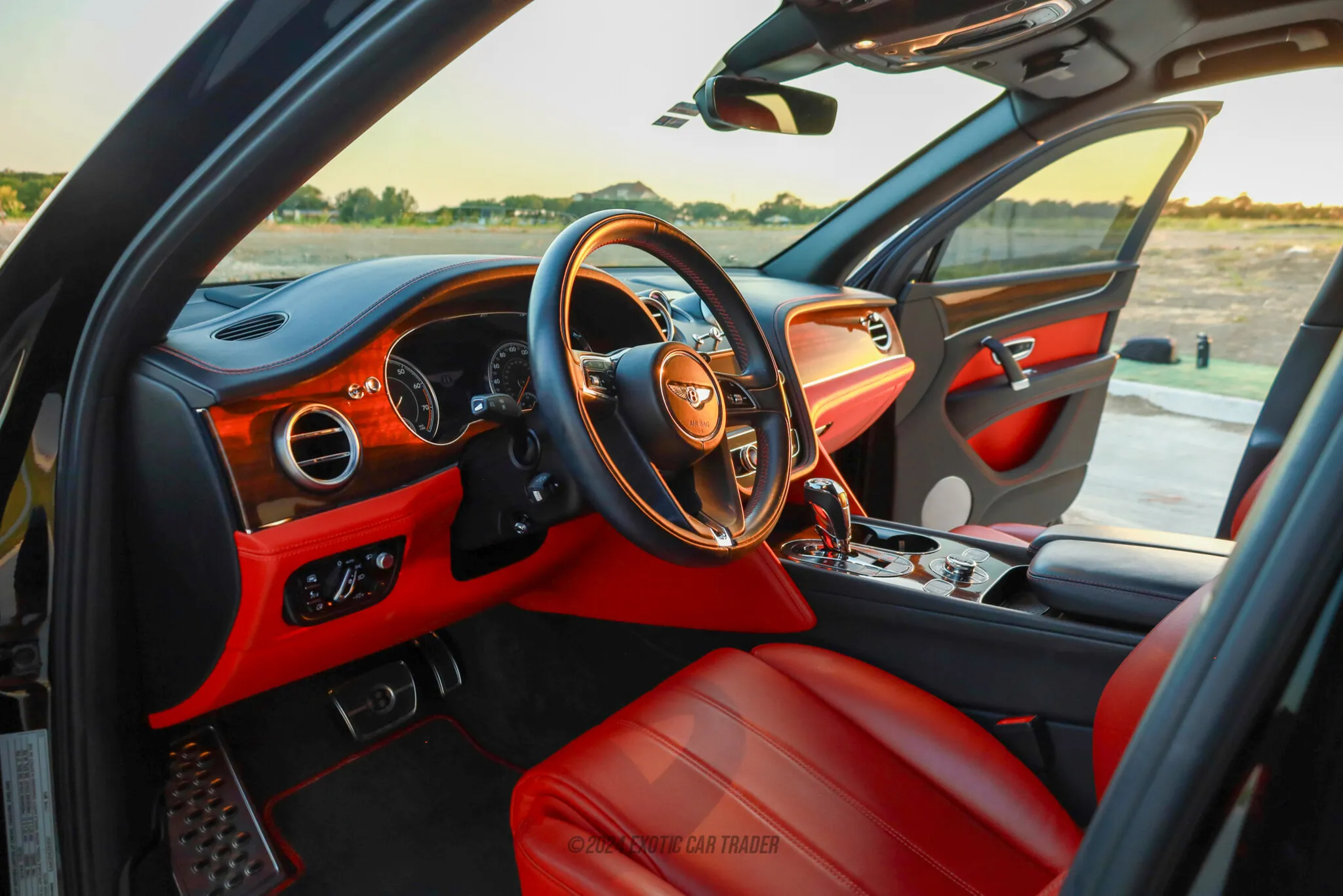 2018 Bentley Bentayga - Interior Photo