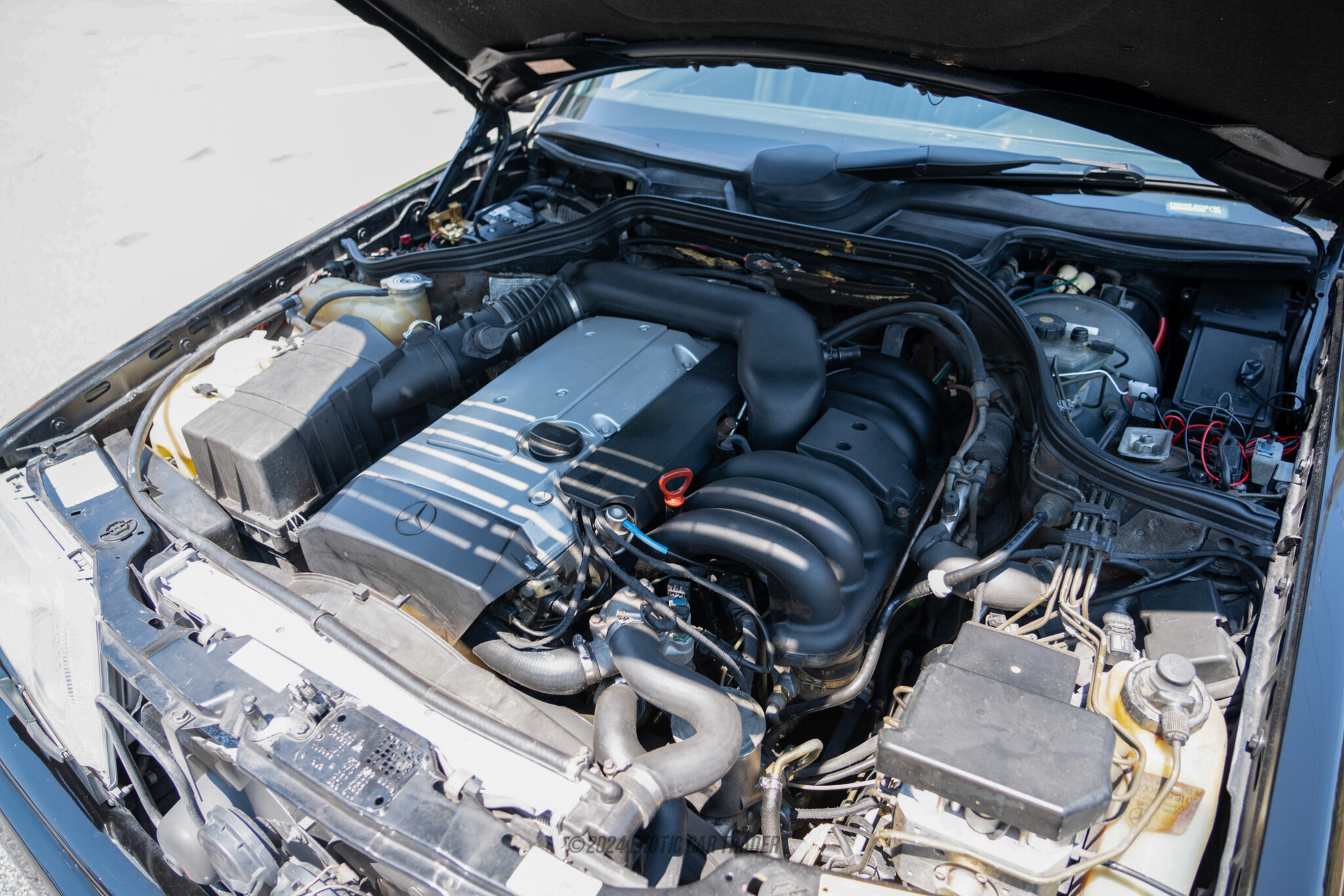 1995 Mercedes-Benz E320 - Engine Photo