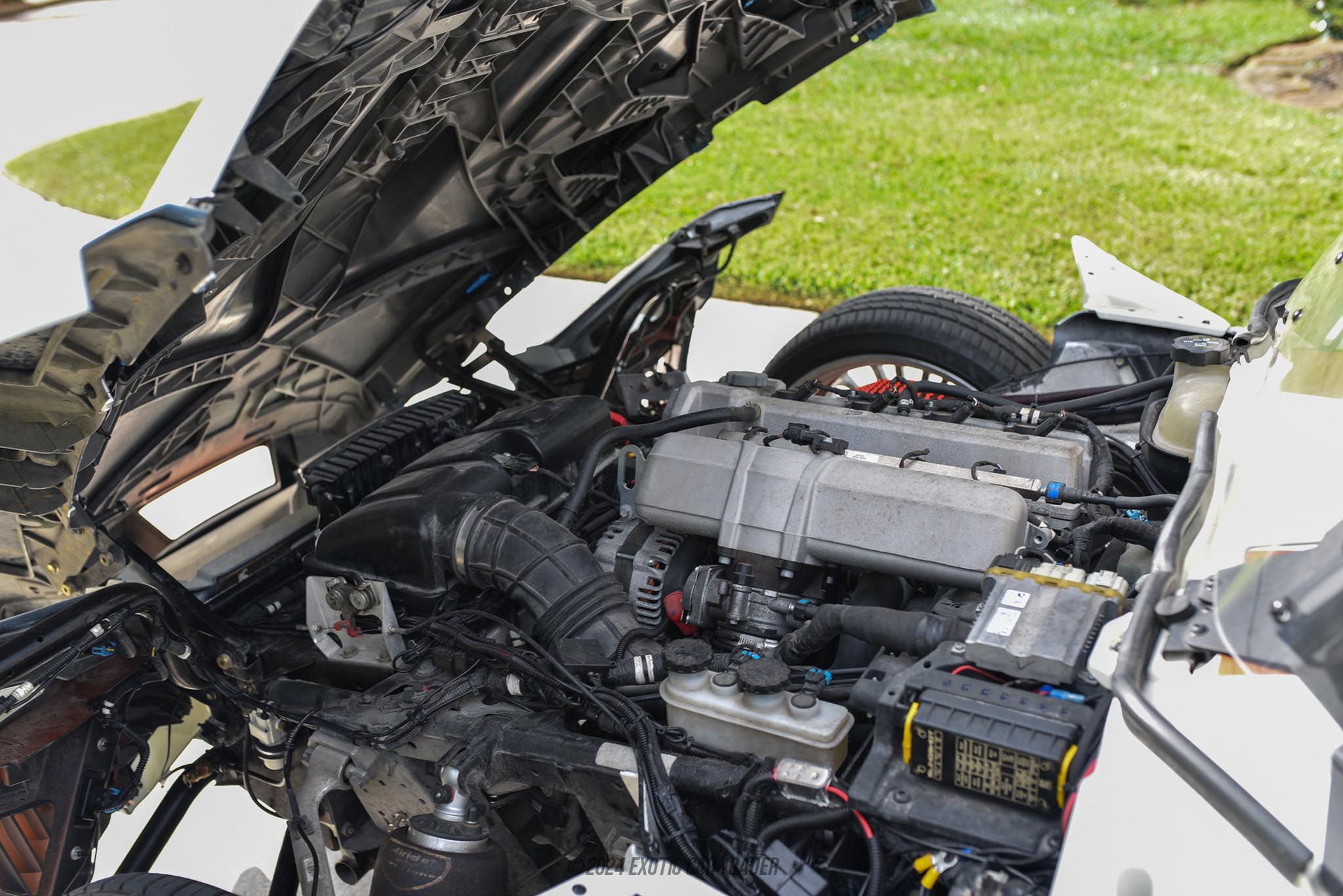 2020 Polaris Slingshot - Engine Photo