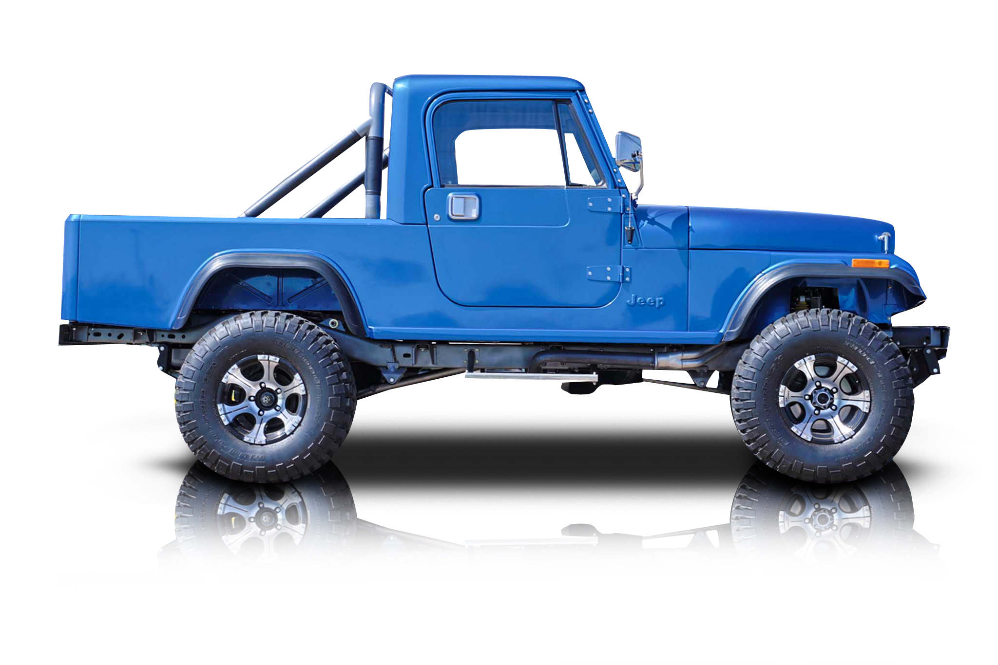 1982 Jeep CJ-8 Scrambler - Passenger side