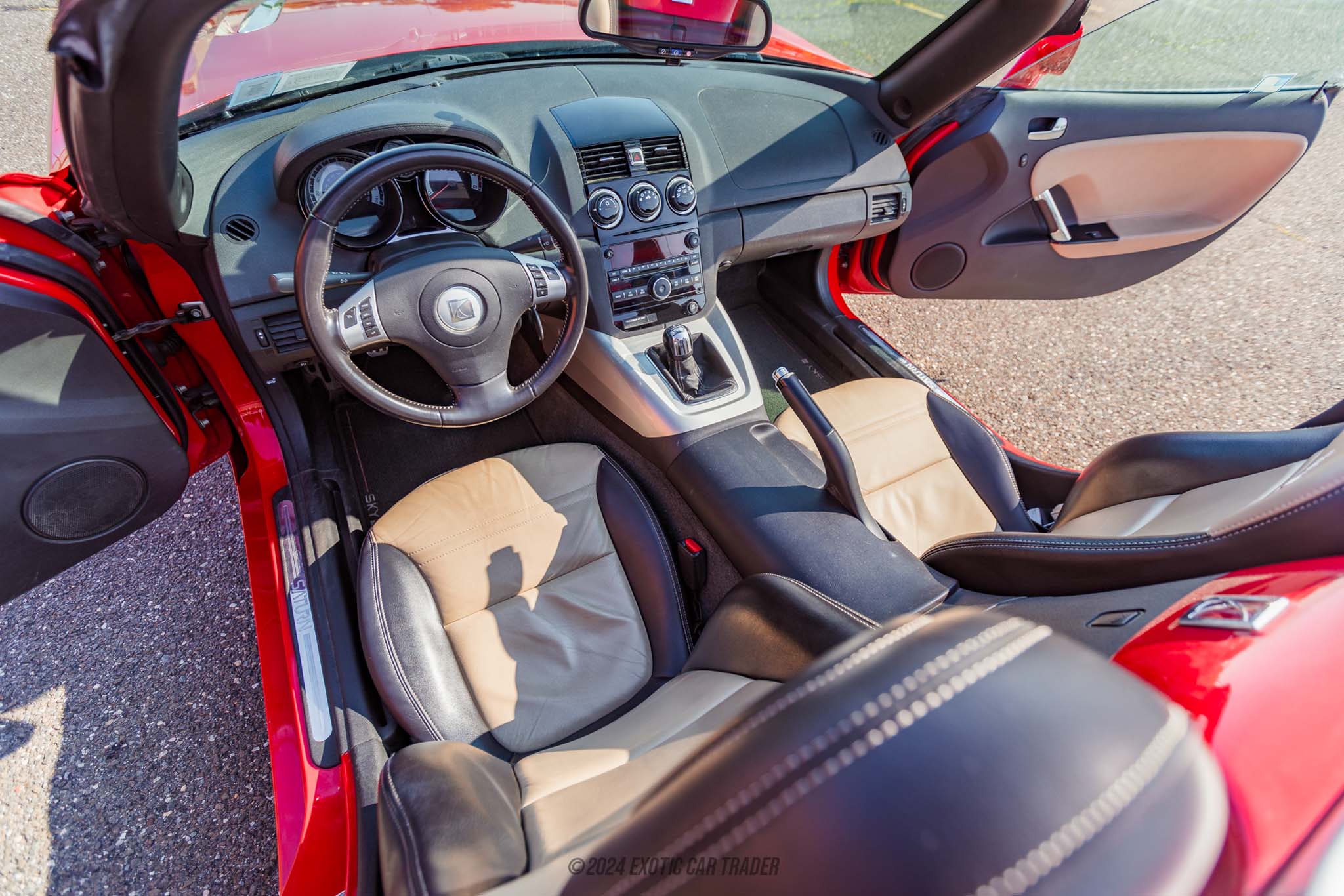 2008 Saturn Sky - Interior Photo