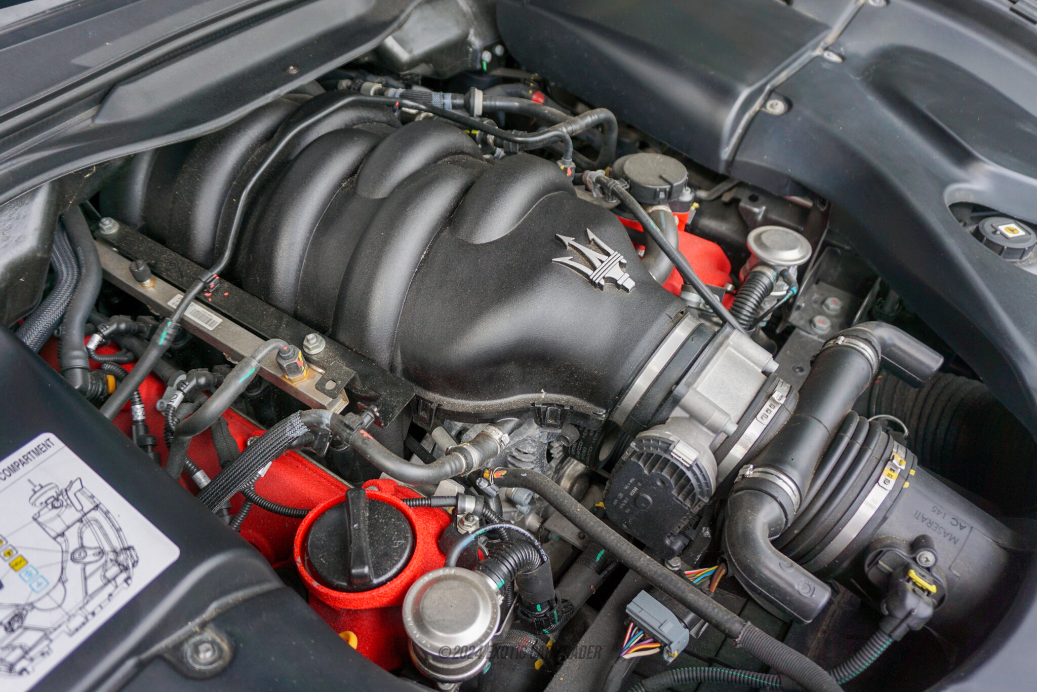 2017 Maserati Granturismo - Engine Photo