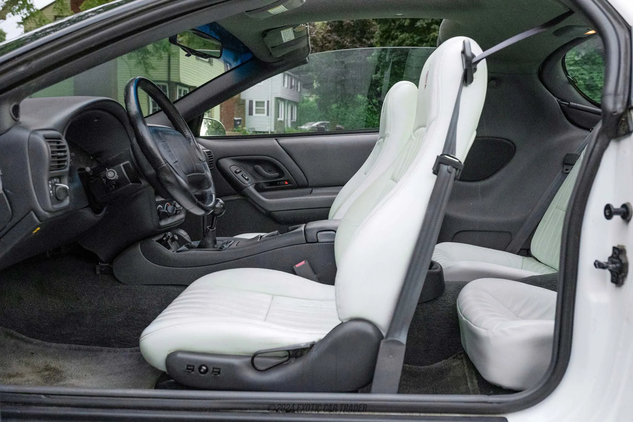 1997 Chevrolet Camaro - Interior Photo