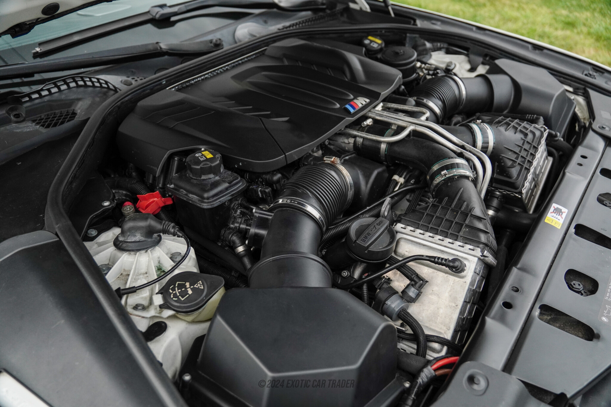 2015 BMW M6 - Engine Photo