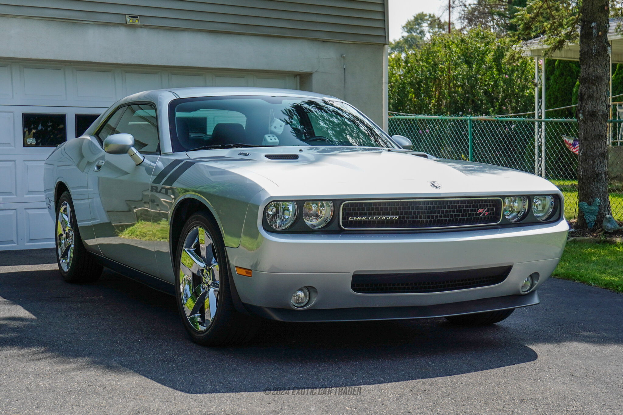 2010 Dodge Challenger - Overview Photo
