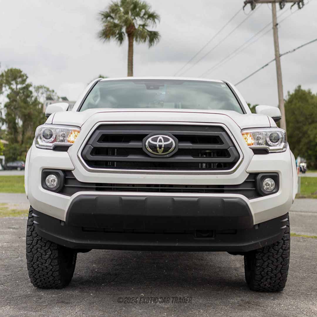 2023 Toyota Tacoma - Engine Photo