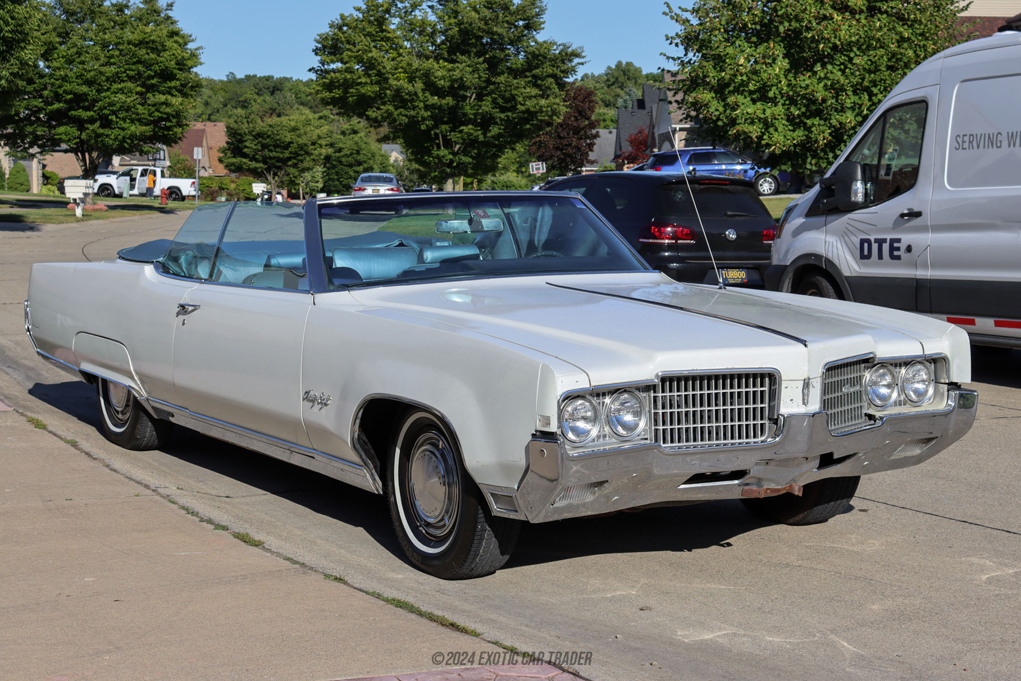 1969 Oldsmobile 98  - Overview Photo