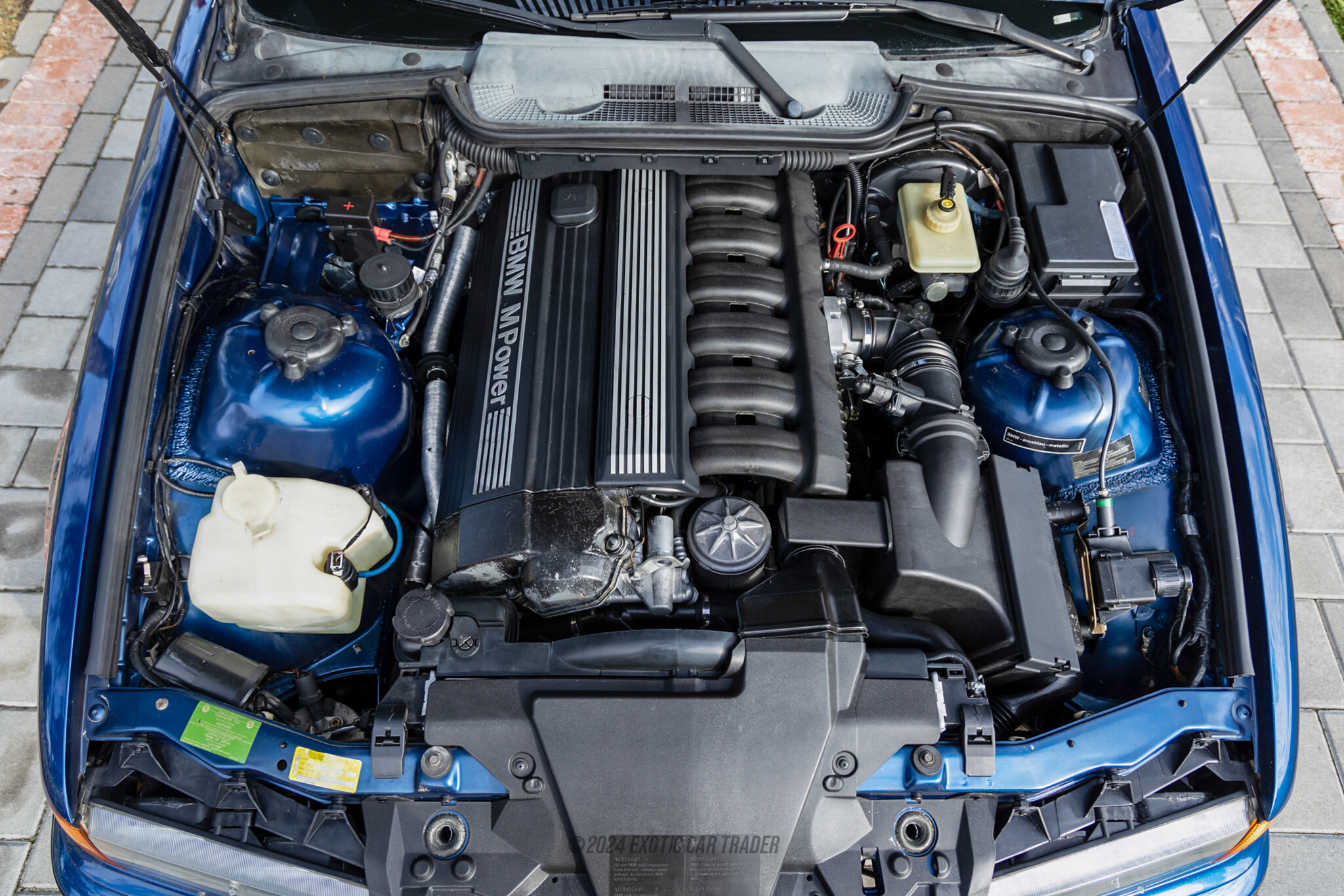 1995 BMW M3 - Engine Photo