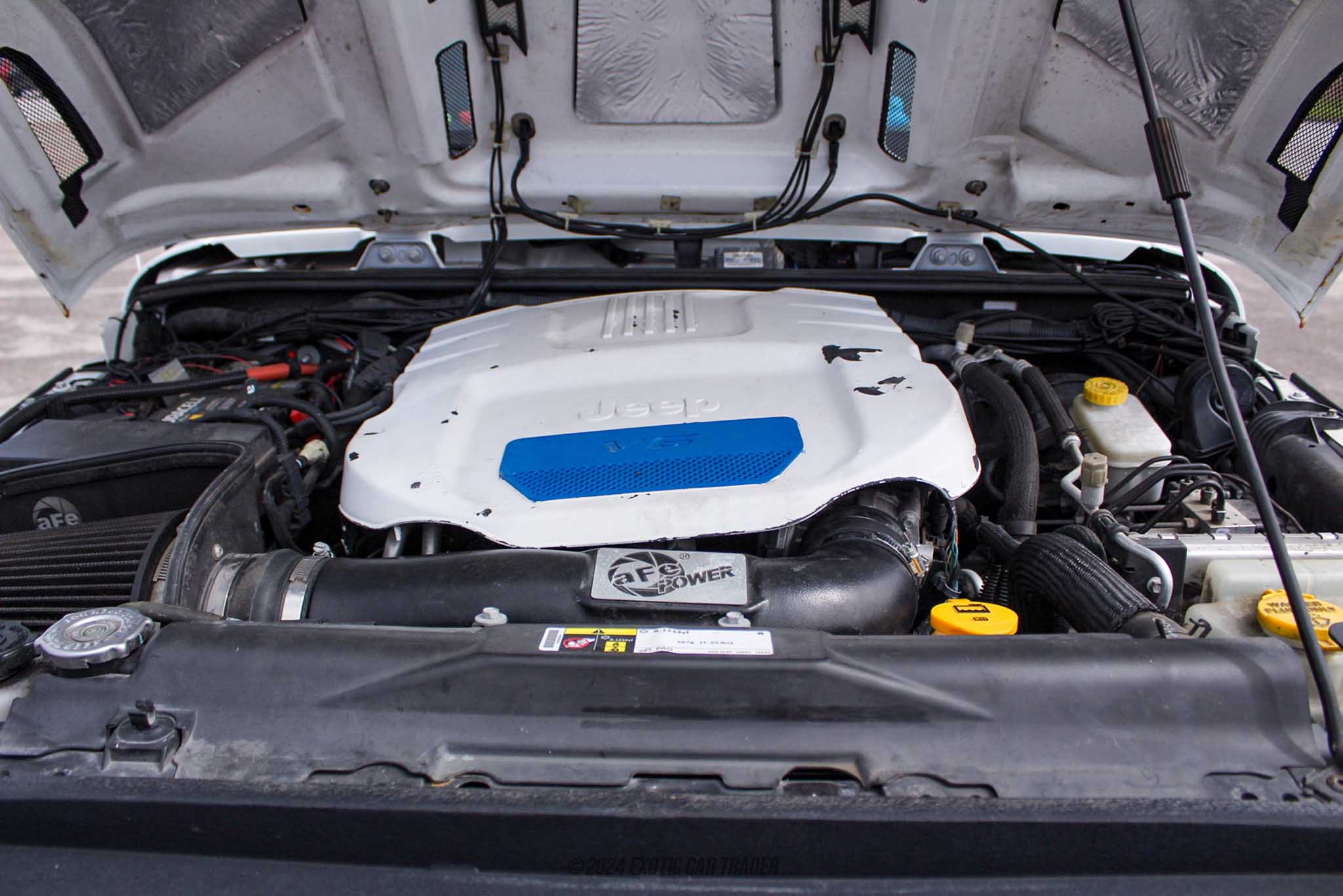 2016 Jeep Wrangler - Engine Photo