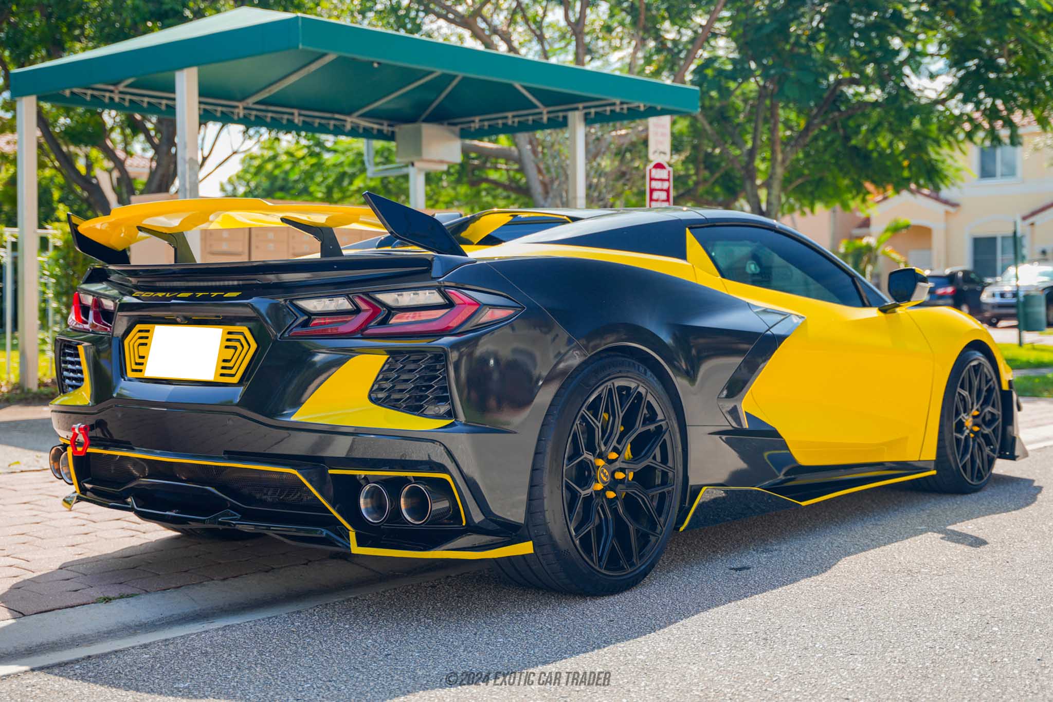 2022 Chevrolet Corvette - Engine Photo