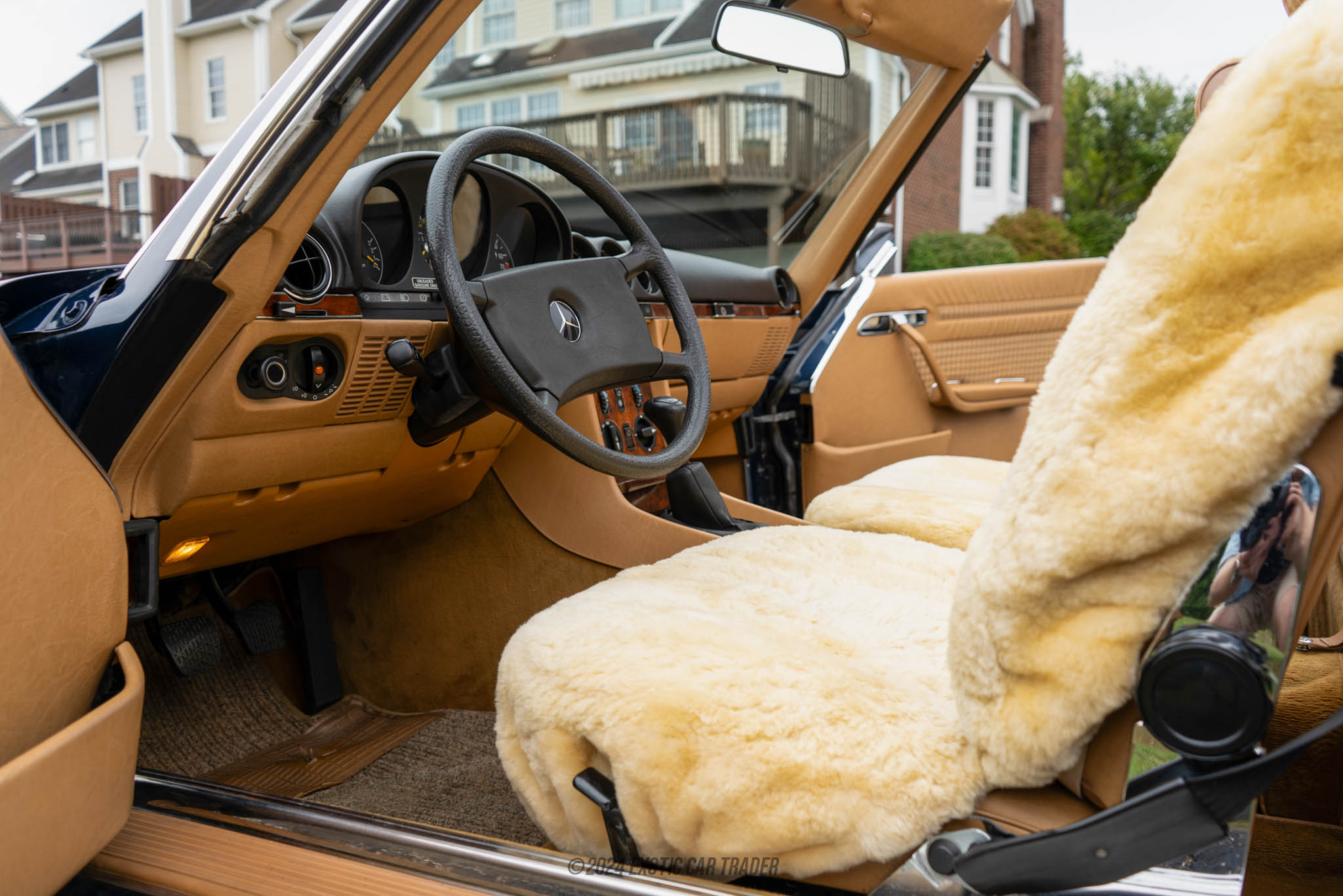 1984 Mercedes-Benz 280SL - Interior Photo