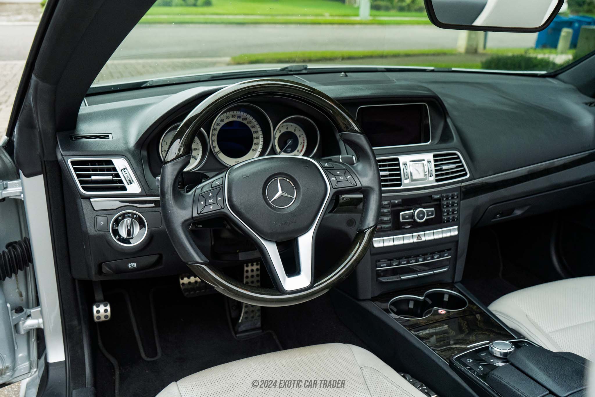 2014 Mercedes-Benz E550 - Interior Photo