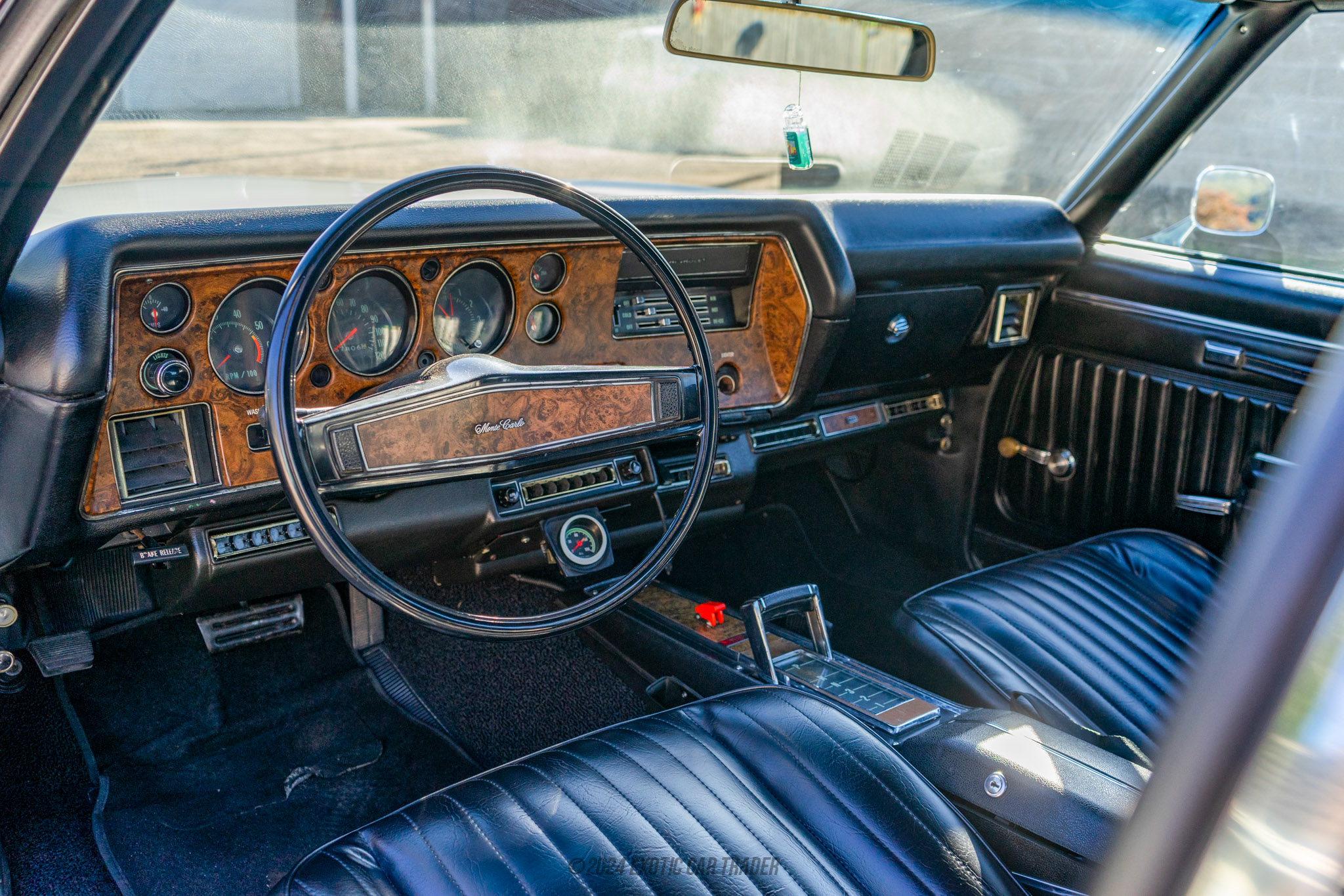 1970 Chevrolet Monte Carlo - Interior Photo