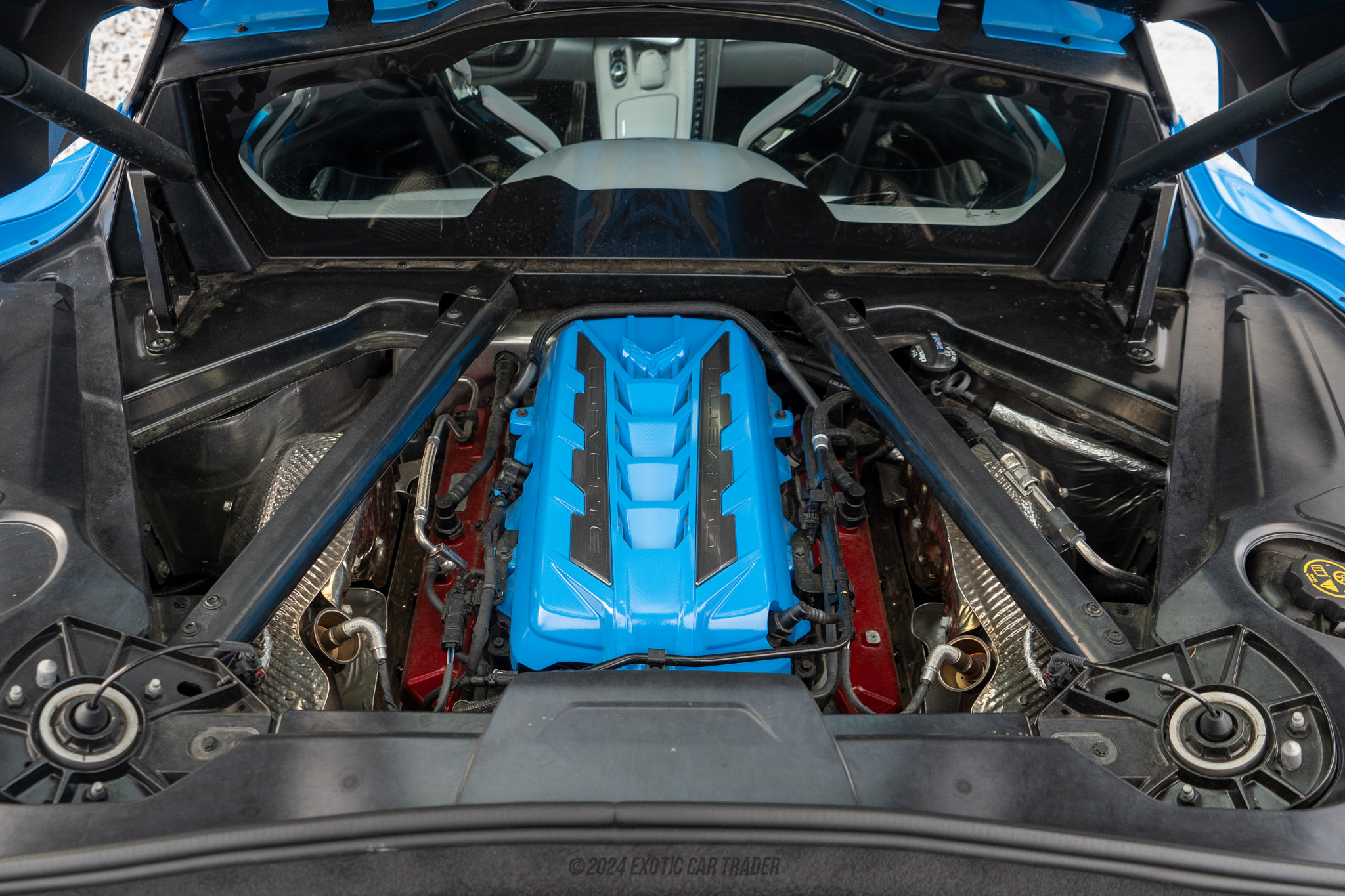 2022 Chevrolet Corvette - Engine Photo