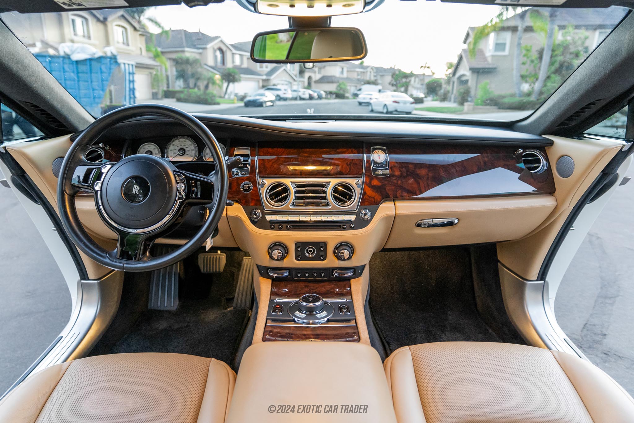 2016 Rolls-Royce Wraith - Interior Photo
