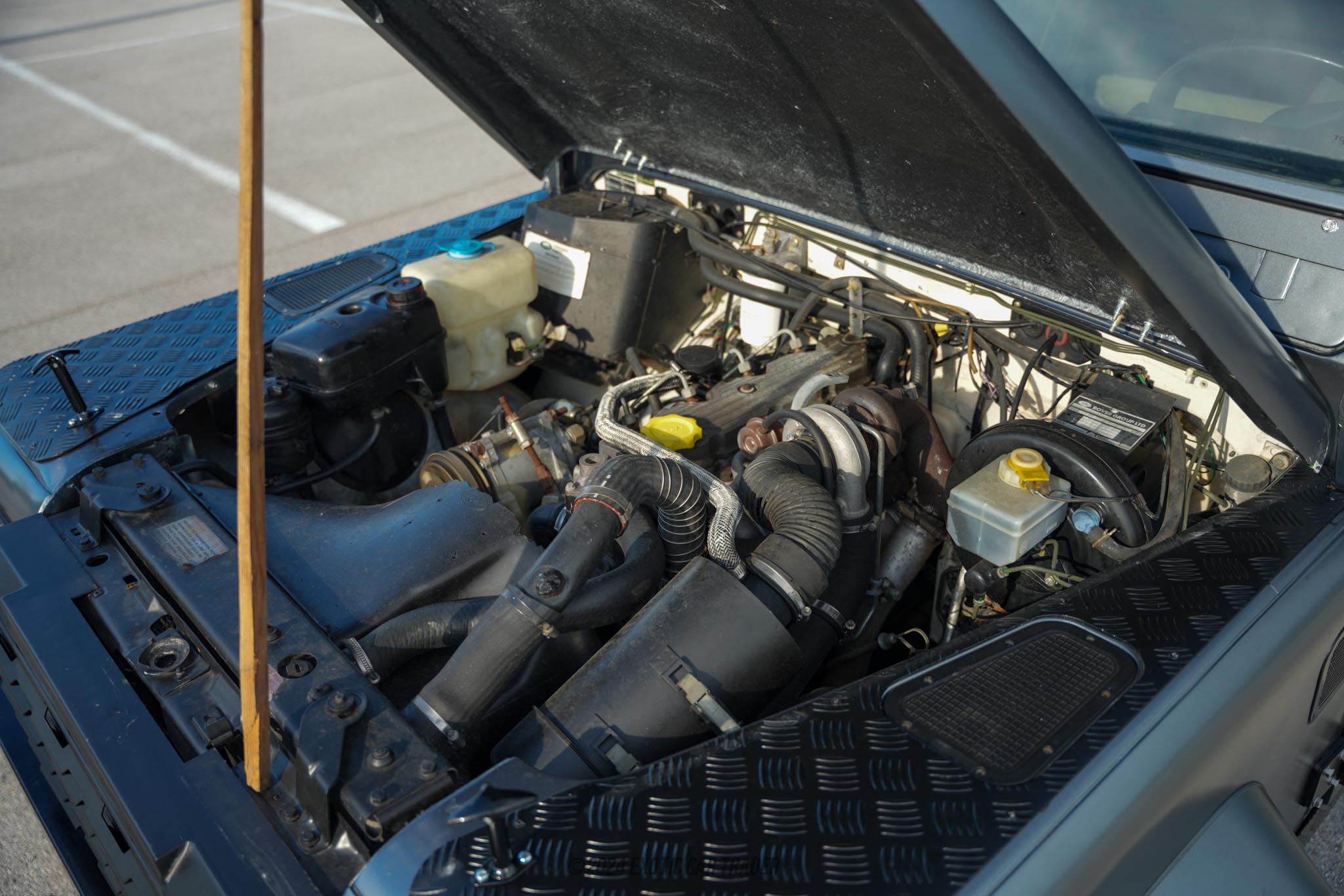 1993 Land Rover Defender 110 - Engine Photo