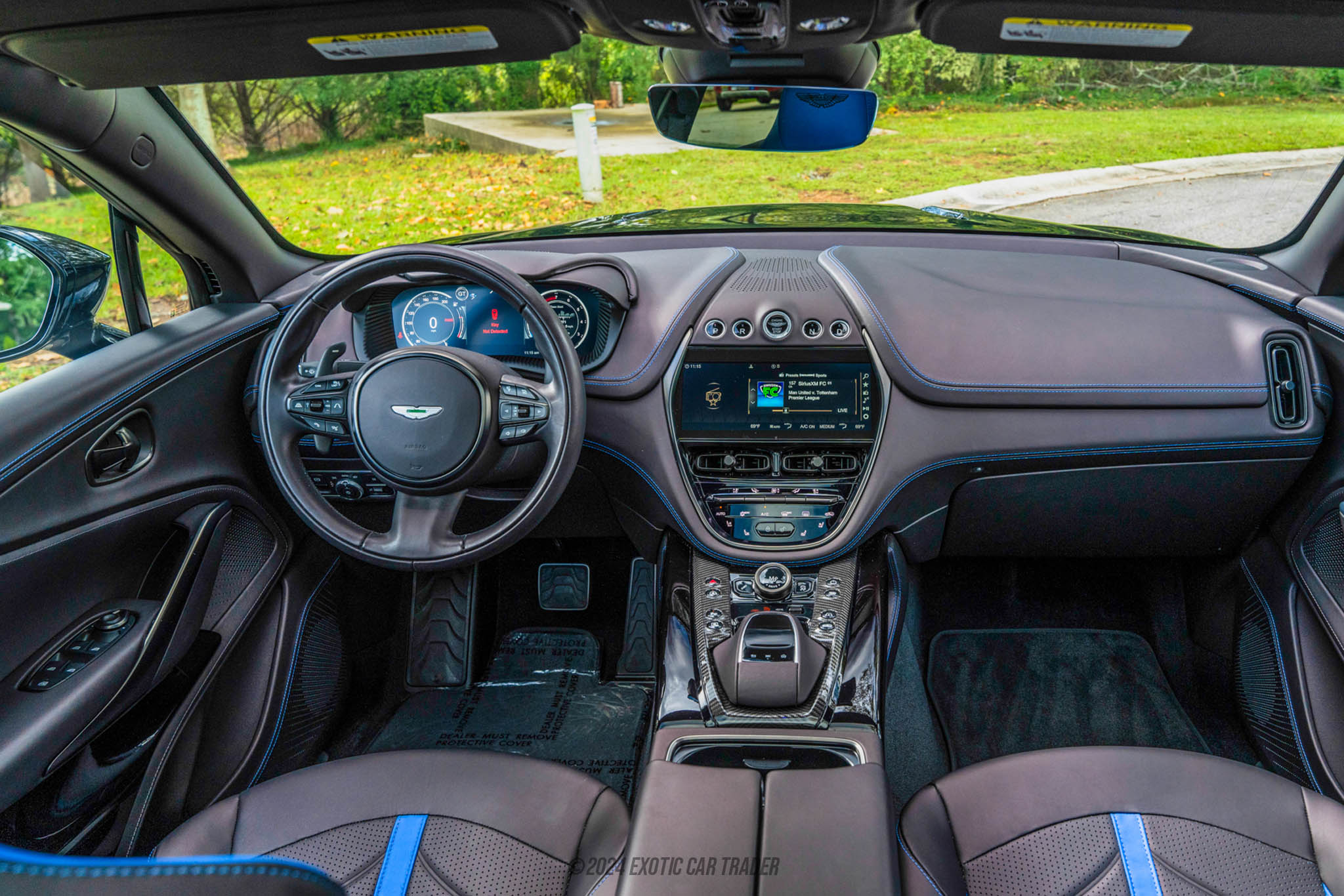 2024 Aston Martin DBX - Interior Photo